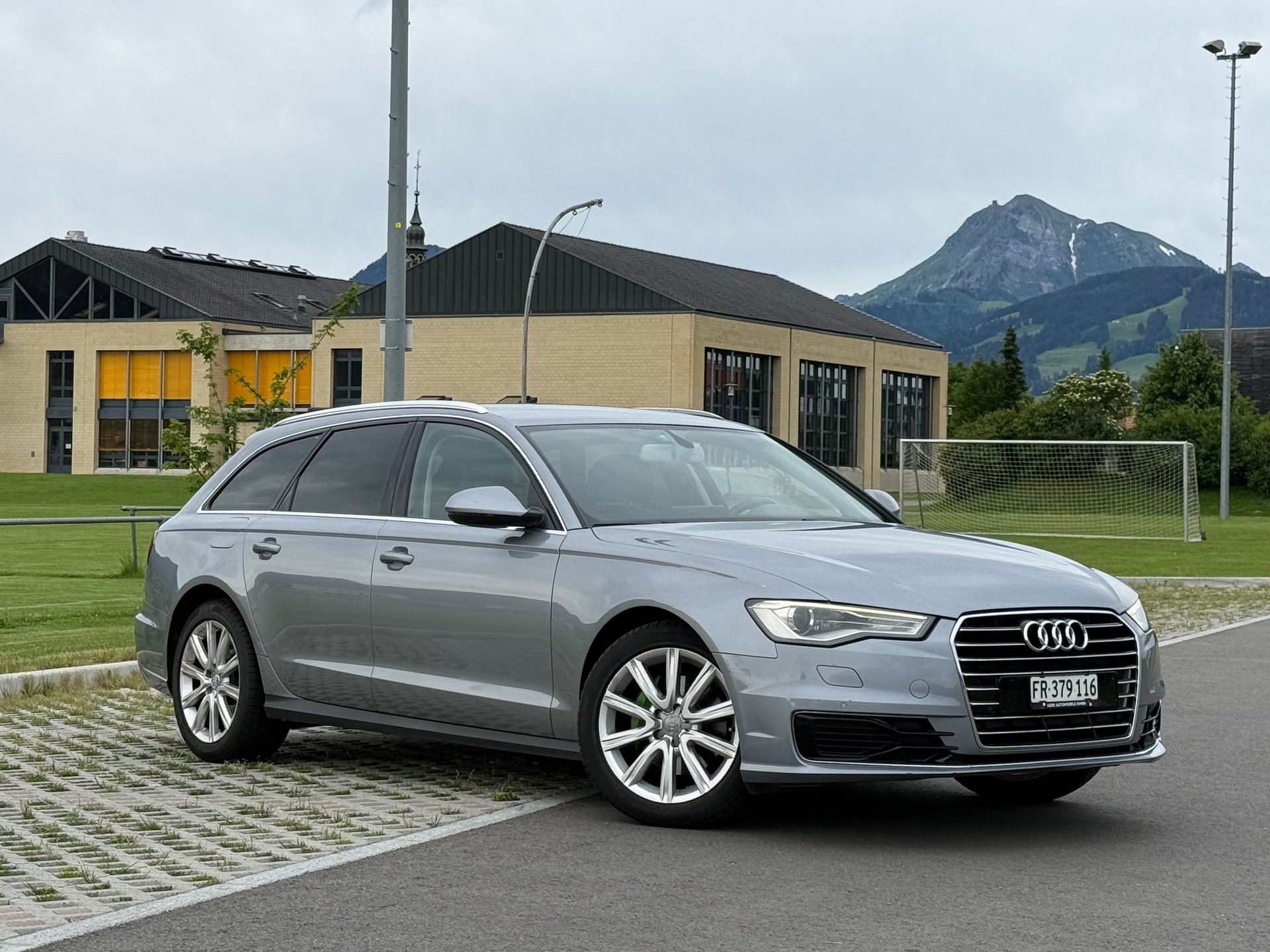 AUDI 2.0TDI S-tronic-image-0