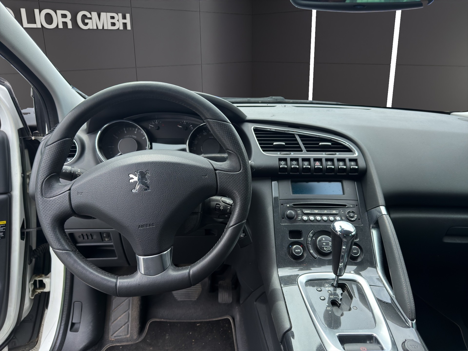 PEUGEOT 3008 1.6 16V T Online Tiptronic-image-7