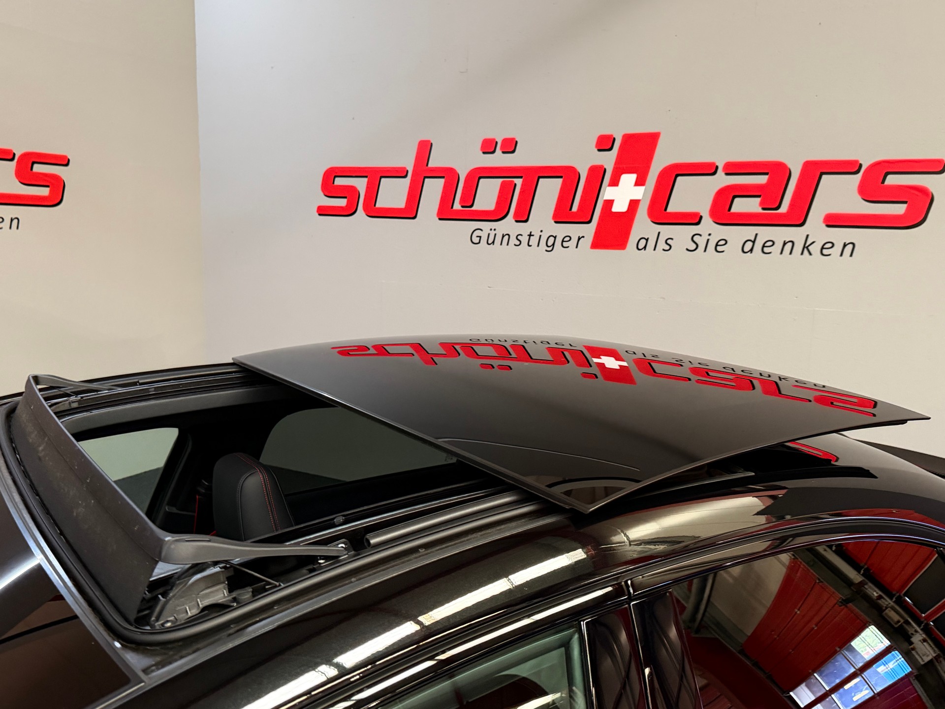 AUDI RS3 Limousine 2.5 TSI quattro S-tronic-image-14