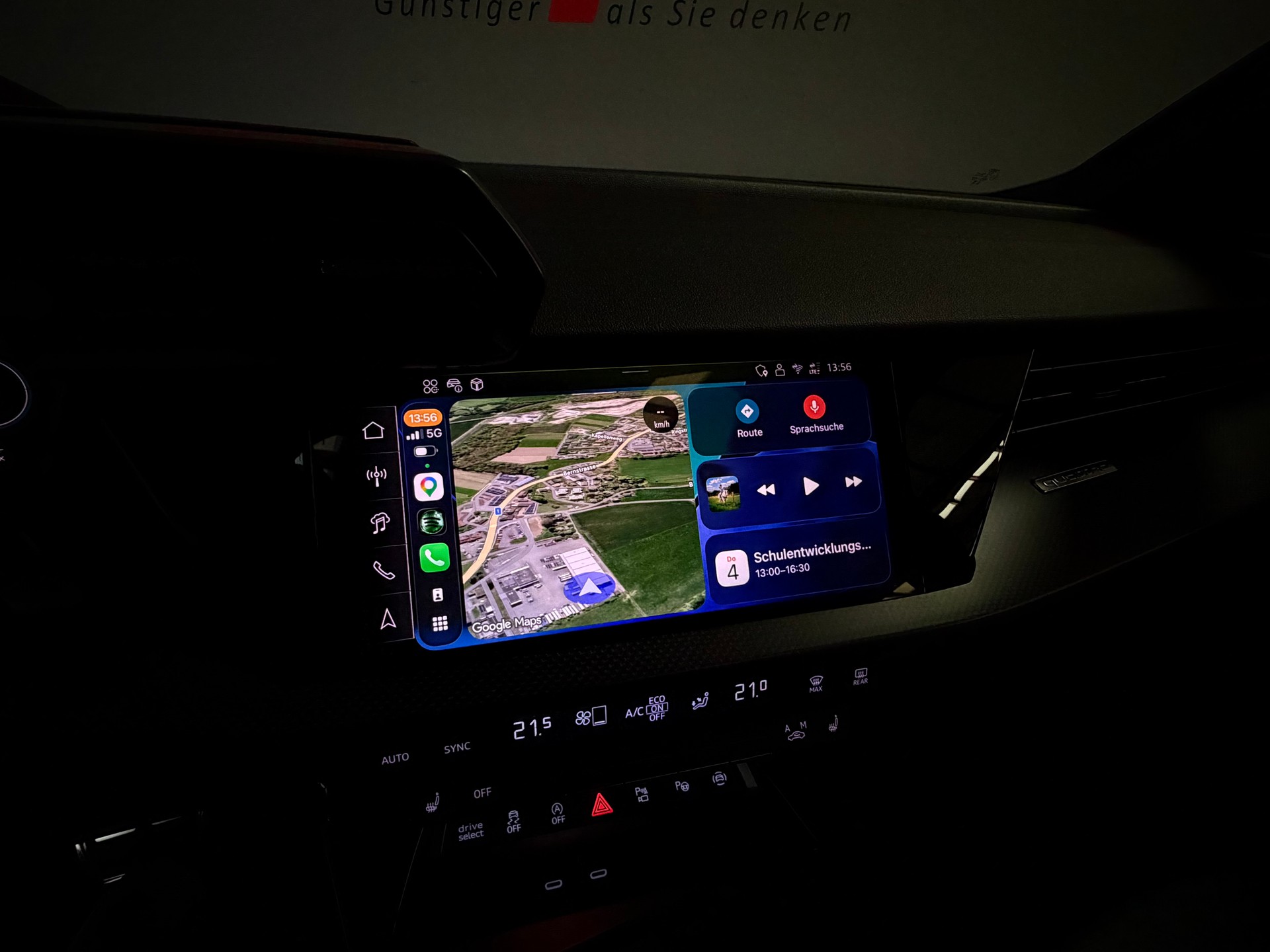 AUDI RS3 Limousine 2.5 TSI quattro S-tronic-image-29