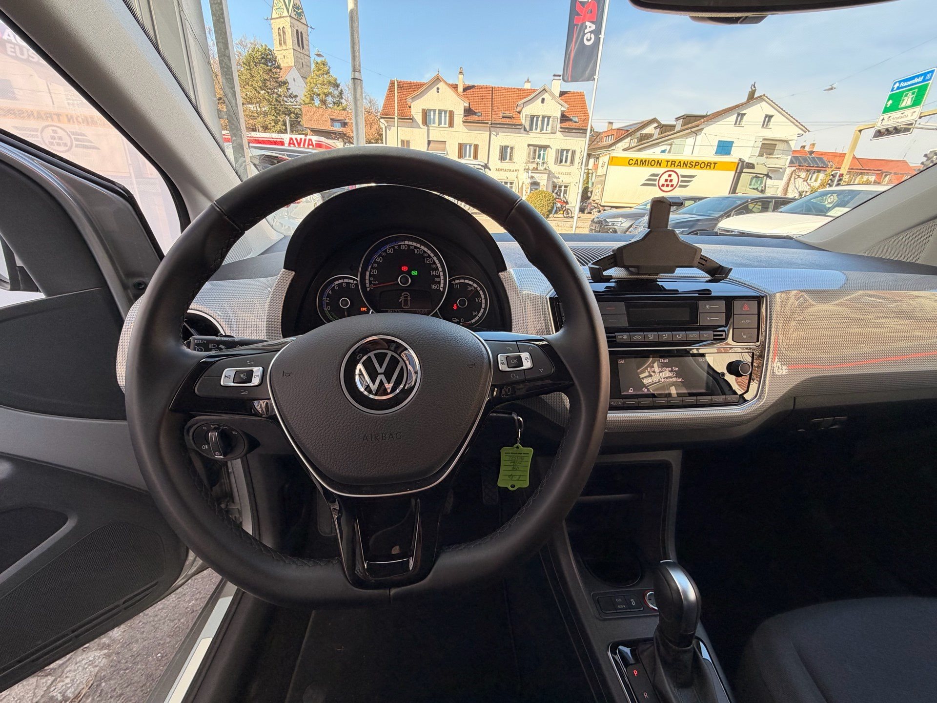 VW e-up! E-UP! EDITION *** TOPPREIS ***-image-7
