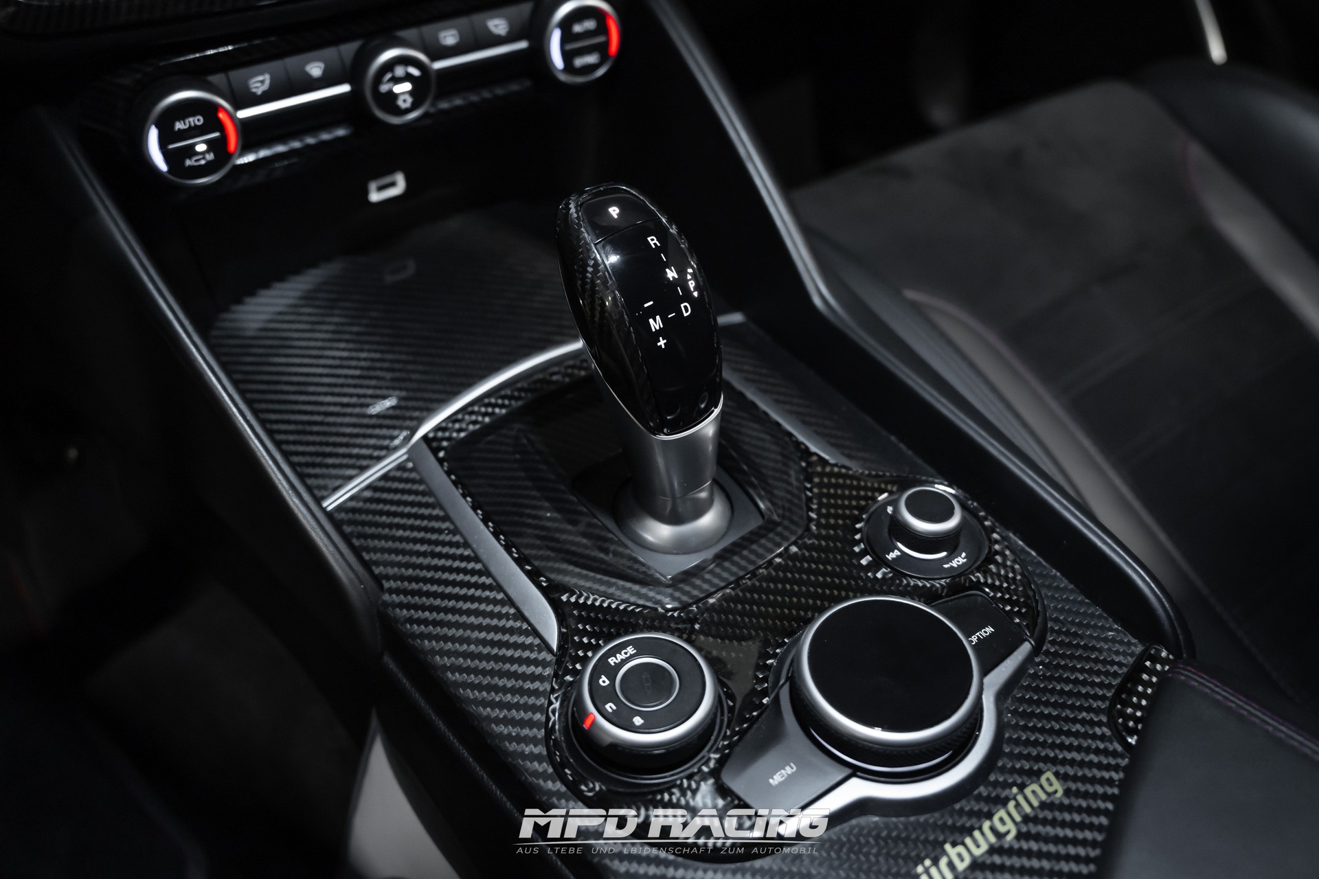 ALFA ROMEO Giulia 2.9 V6 Quadrifoglio Automatic-image-11