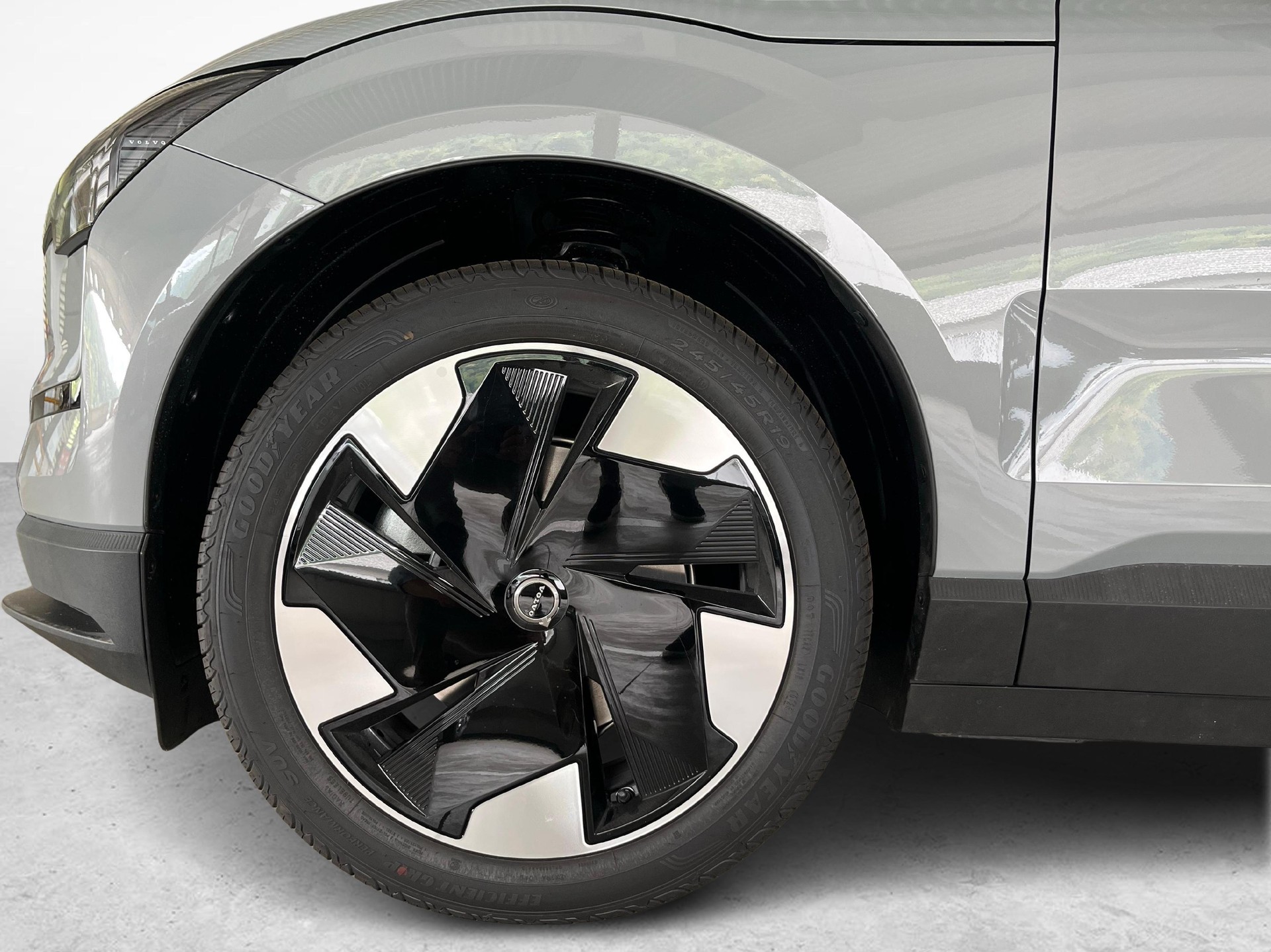 VOLVO EX30 E60 Plus-image-14