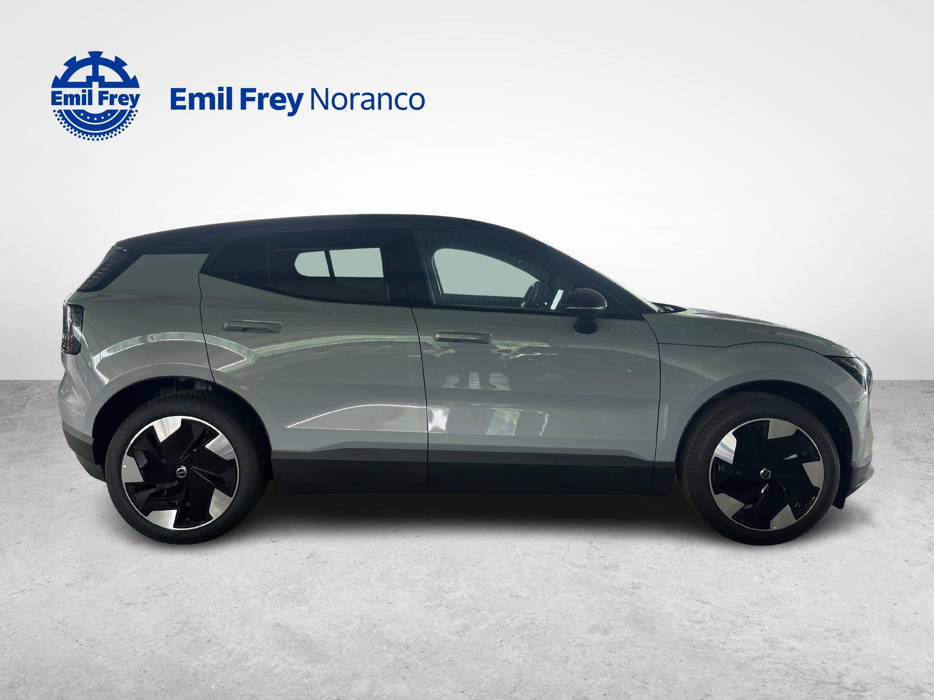 VOLVO EX30 E60 Plus-image-3