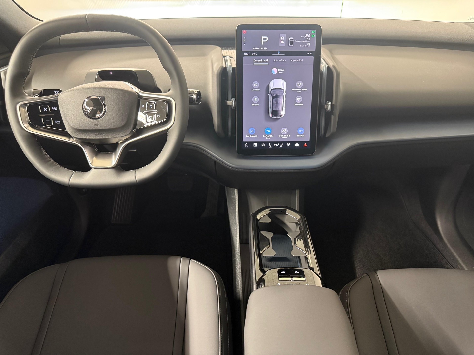 VOLVO EX30 E60 Plus-image-8