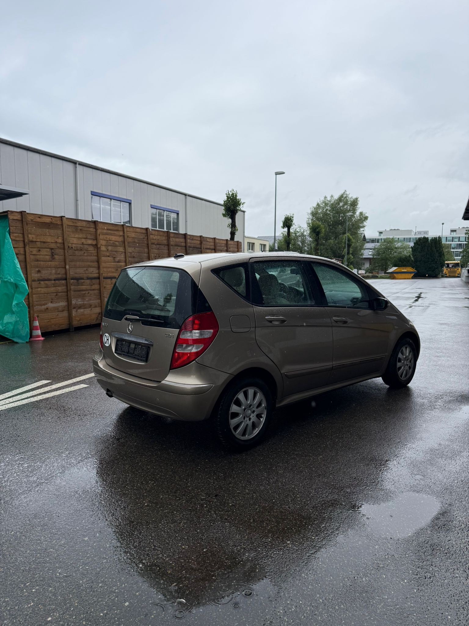 MERCEDES-BENZ A 180 CDI Elégance Edition A-image-5