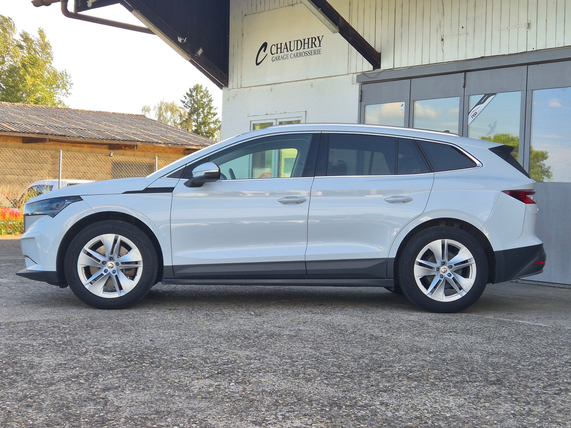 SKODA Enyaq iV 80-image-7