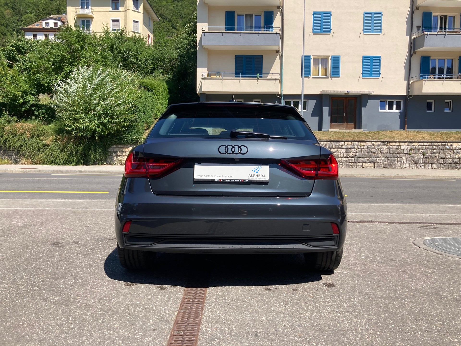 AUDI A1 30 TFSI Attraction-image-5