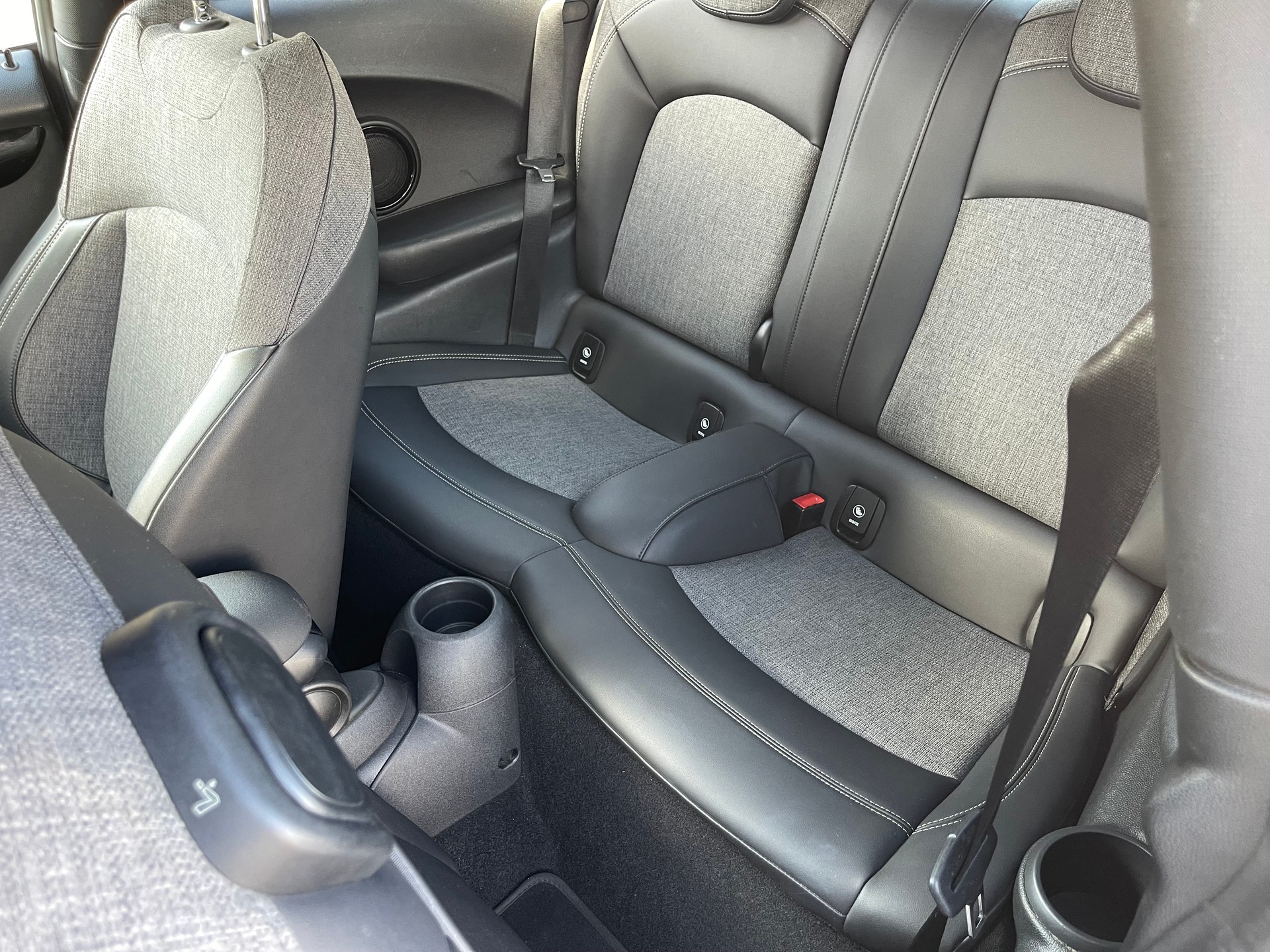 MINI Cooper Blackyard Steptronic DKG-image-15
