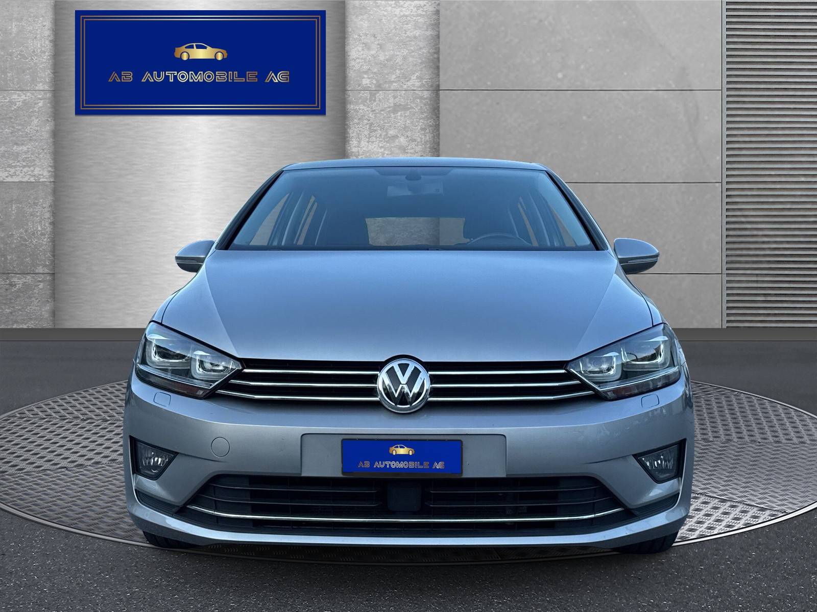 VW Golf Sportsvan 1.4 TSI Highline DSG-image-1