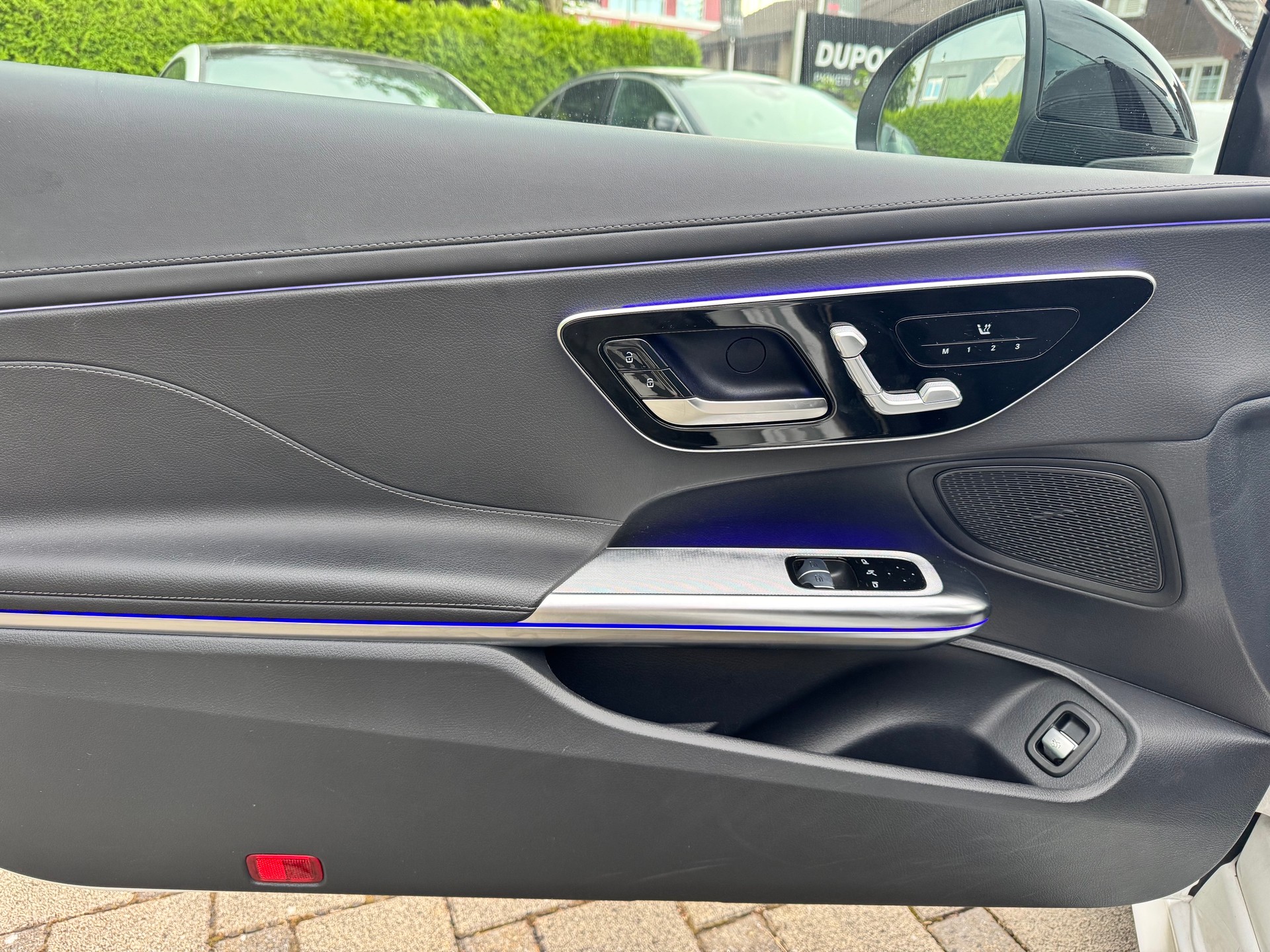 MERCEDES-BENZ CLE 220d Coupé AMG Line 9G-Tronic-image-17