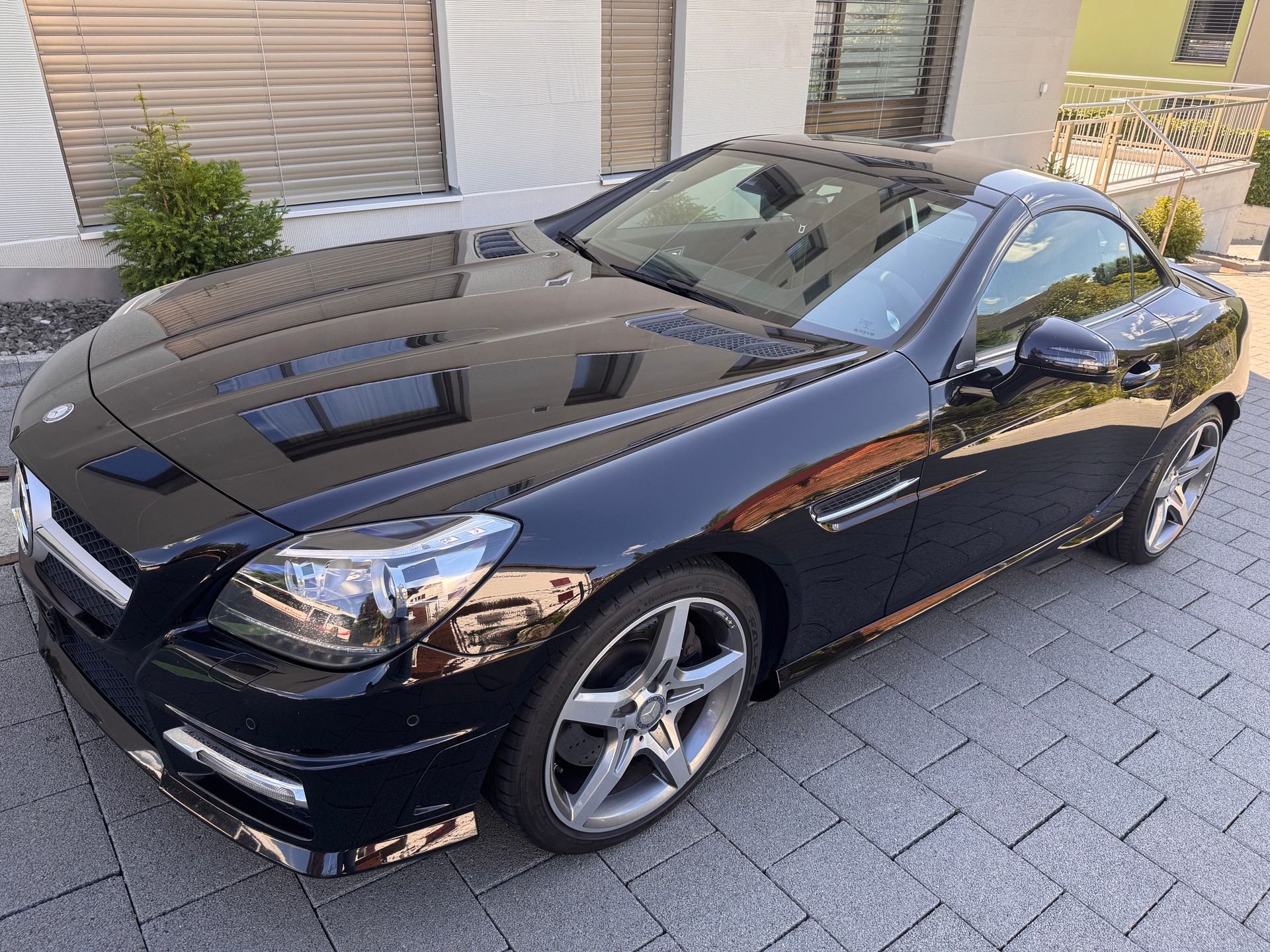 MERCEDES-BENZ SLK 250-image-11