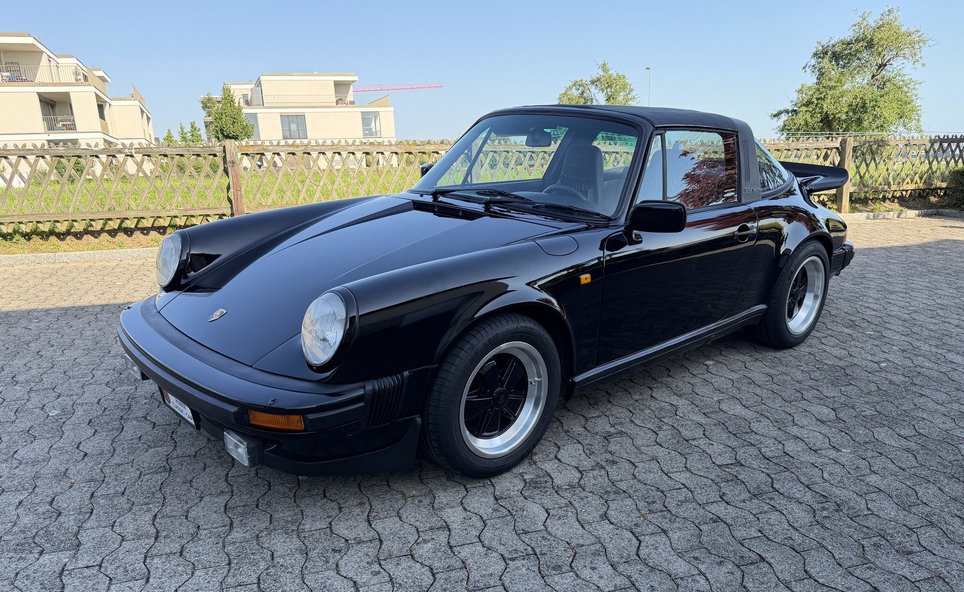 PORSCHE 911 SC Targa-image-0