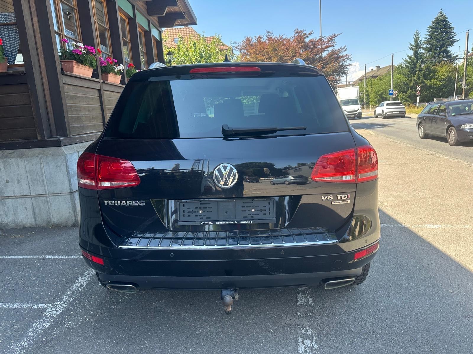 VW Touareg 3.0 TDI BlueMotion Technology Tiptronic-image-5