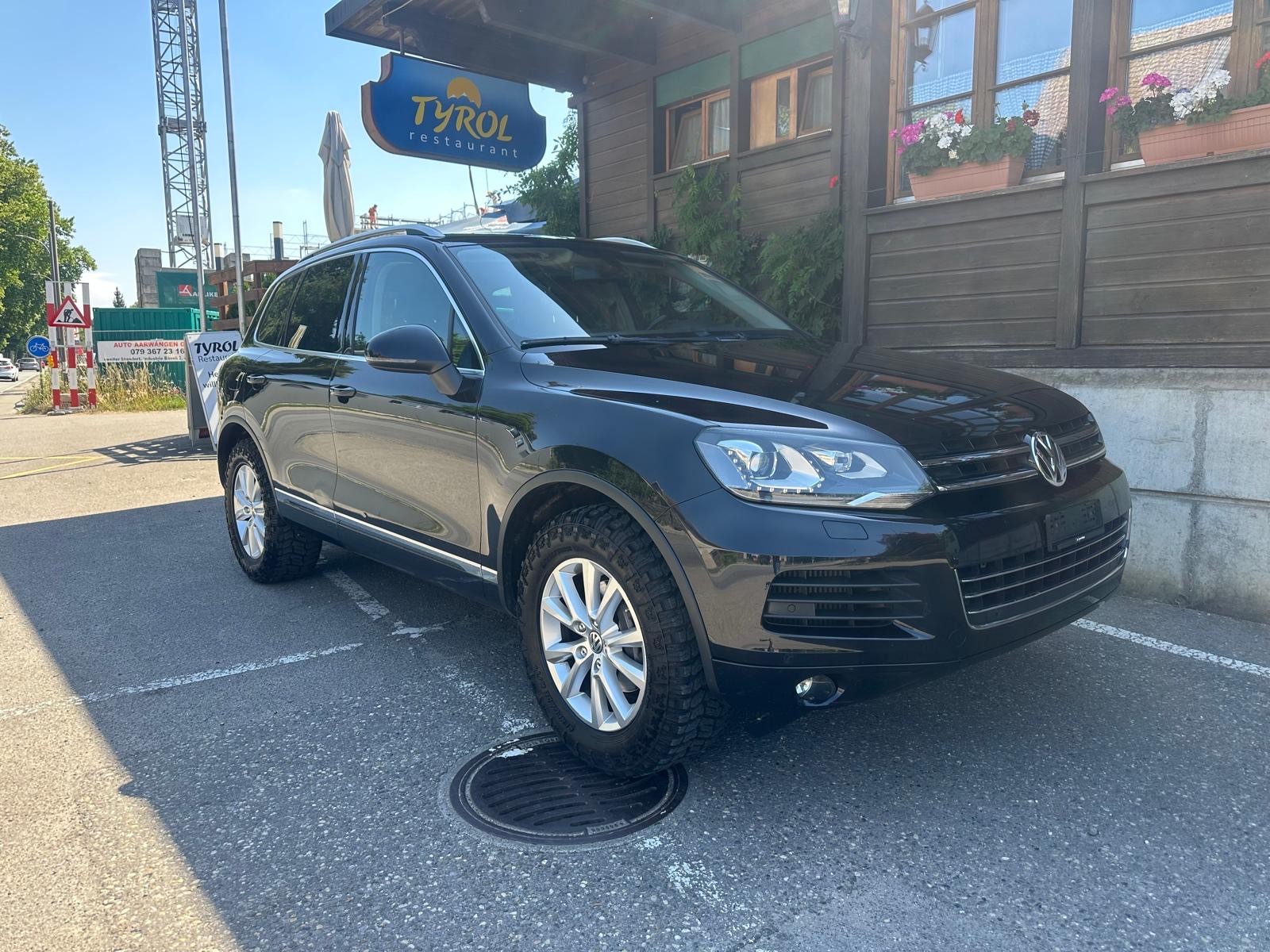 VW Touareg 3.0 TDI BlueMotion Technology Tiptronic-image-0