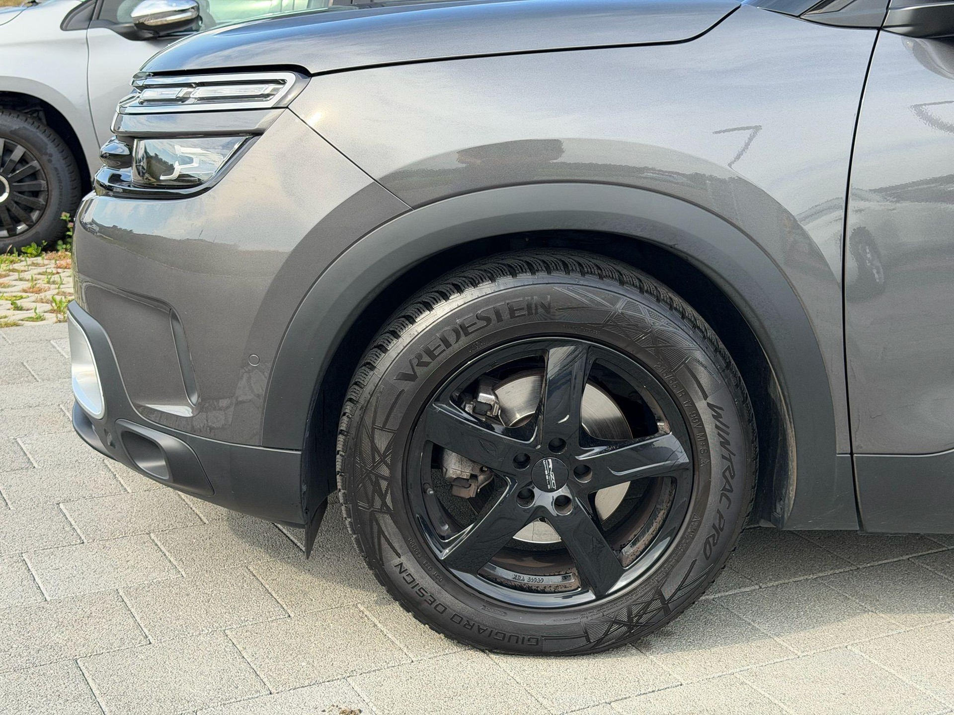 CITROEN C5 Aircross 1.5 BlueHDi Shine-image-27