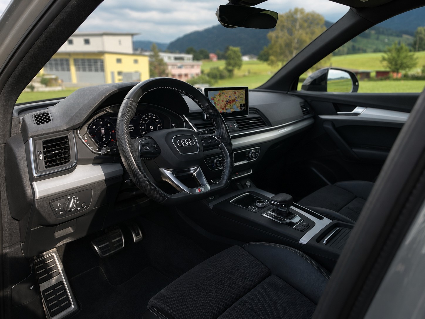 AUDI Q5 40 TDI sport quattro S-tronic-image-3