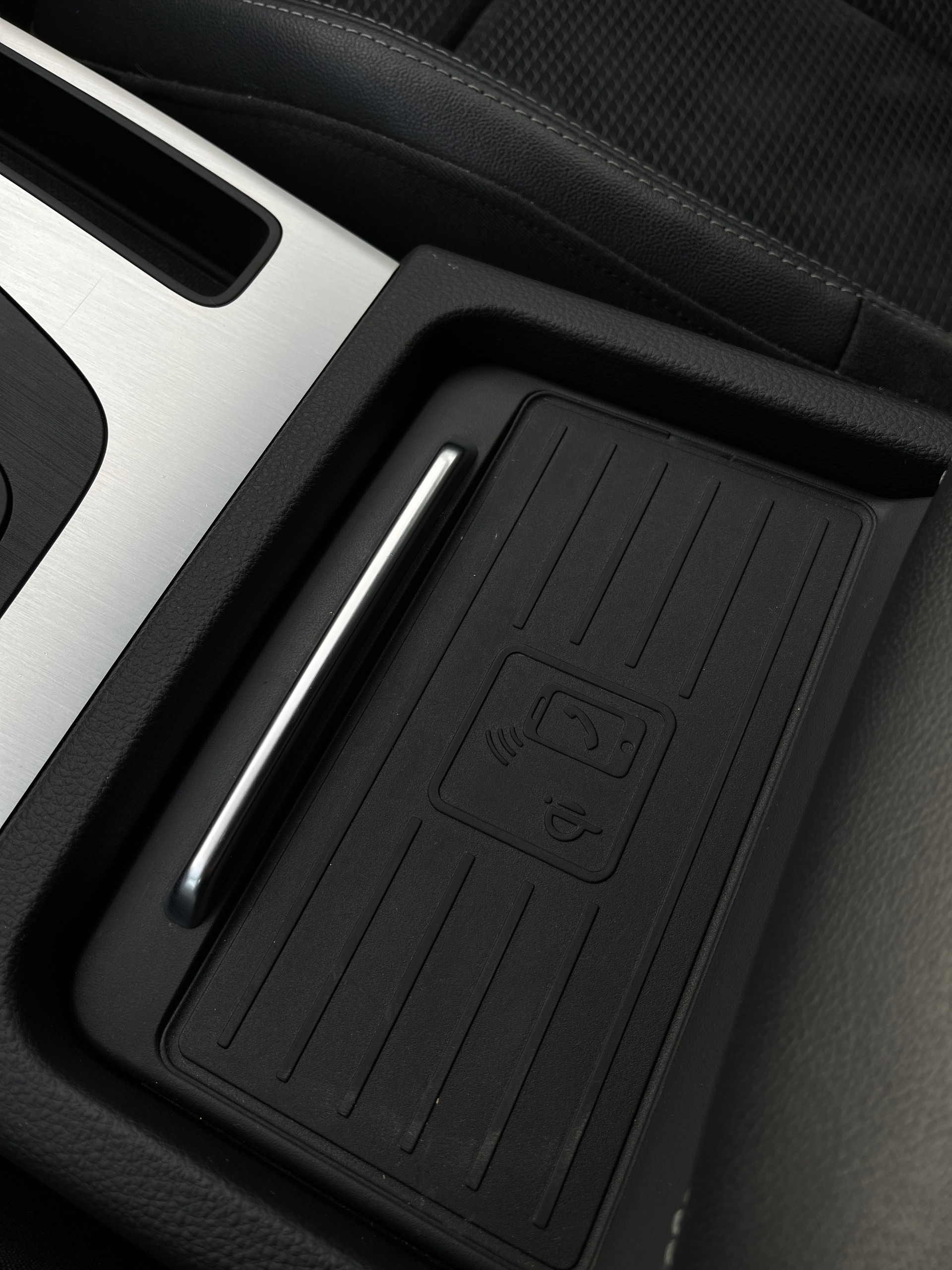 AUDI Q5 40 TDI sport quattro S-tronic-image-12