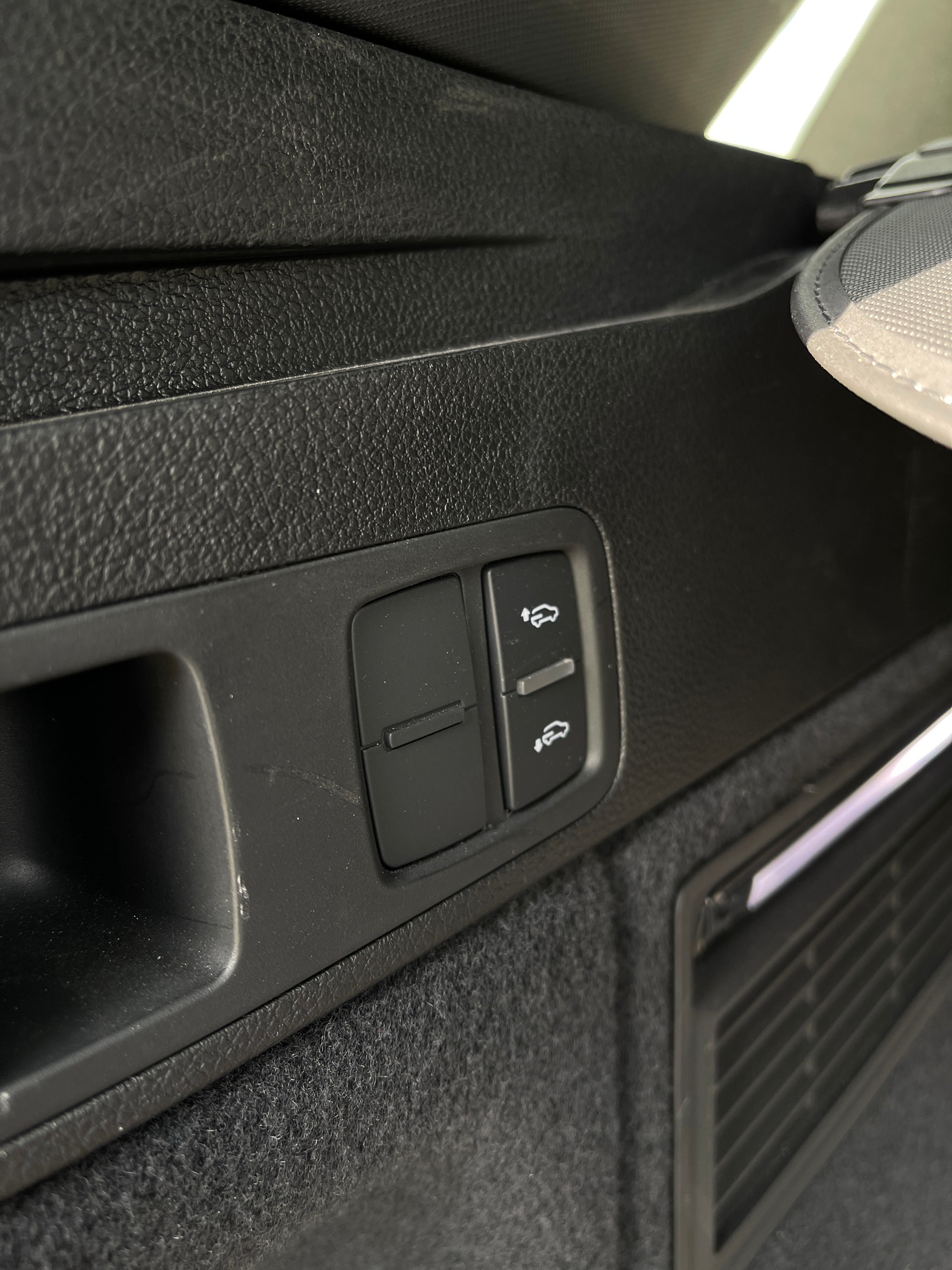 AUDI Q5 40 TDI sport quattro S-tronic-image-15