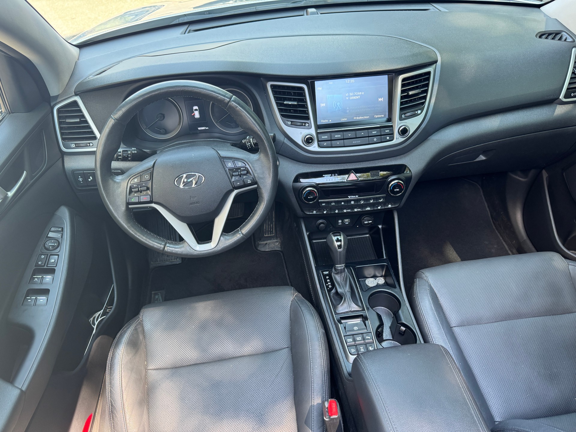 HYUNDAI Tucson 1.6 TGDI Launch Edition 4WD Automatic-image-11