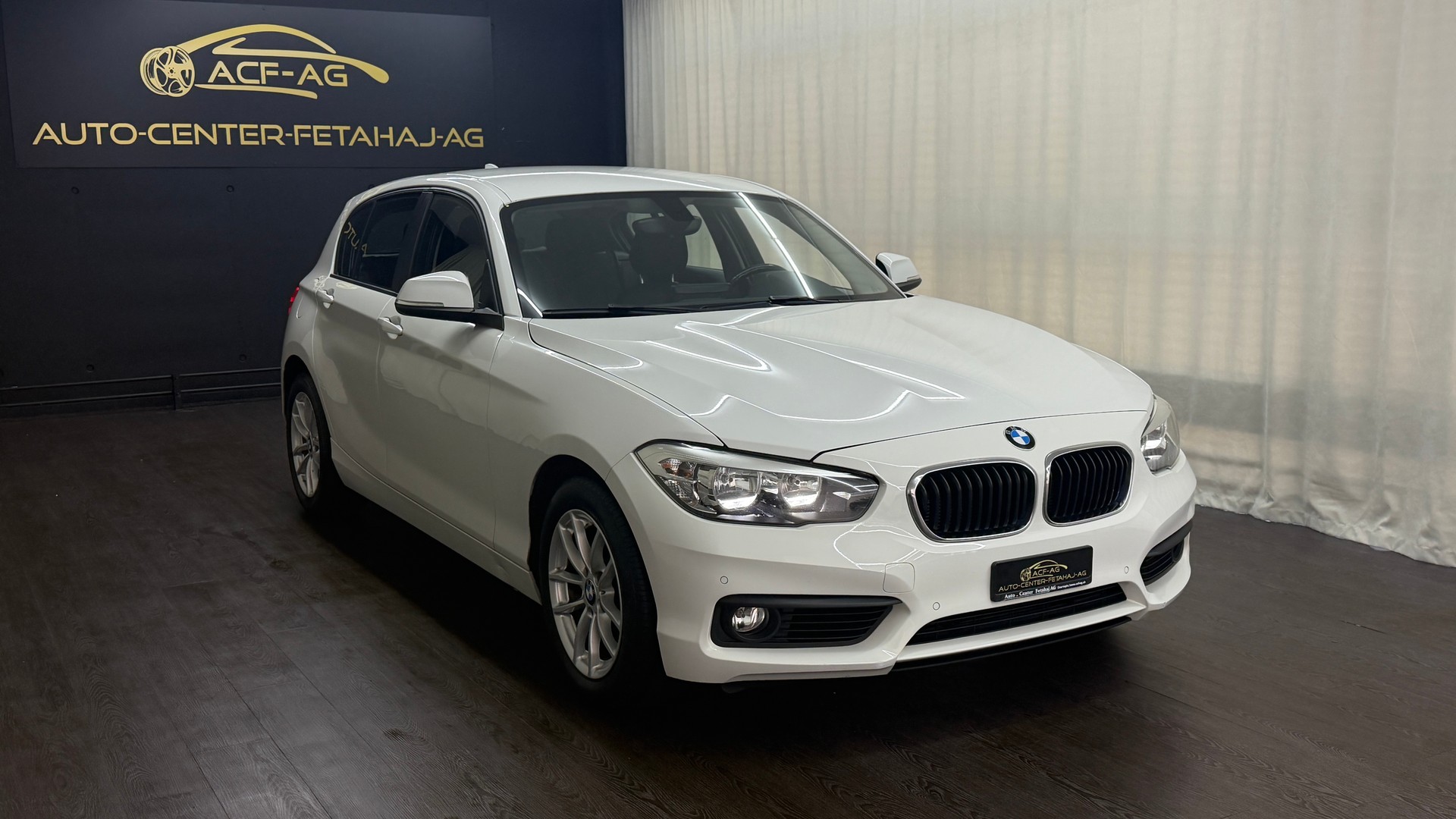 BMW 118i Steptronic-image-2