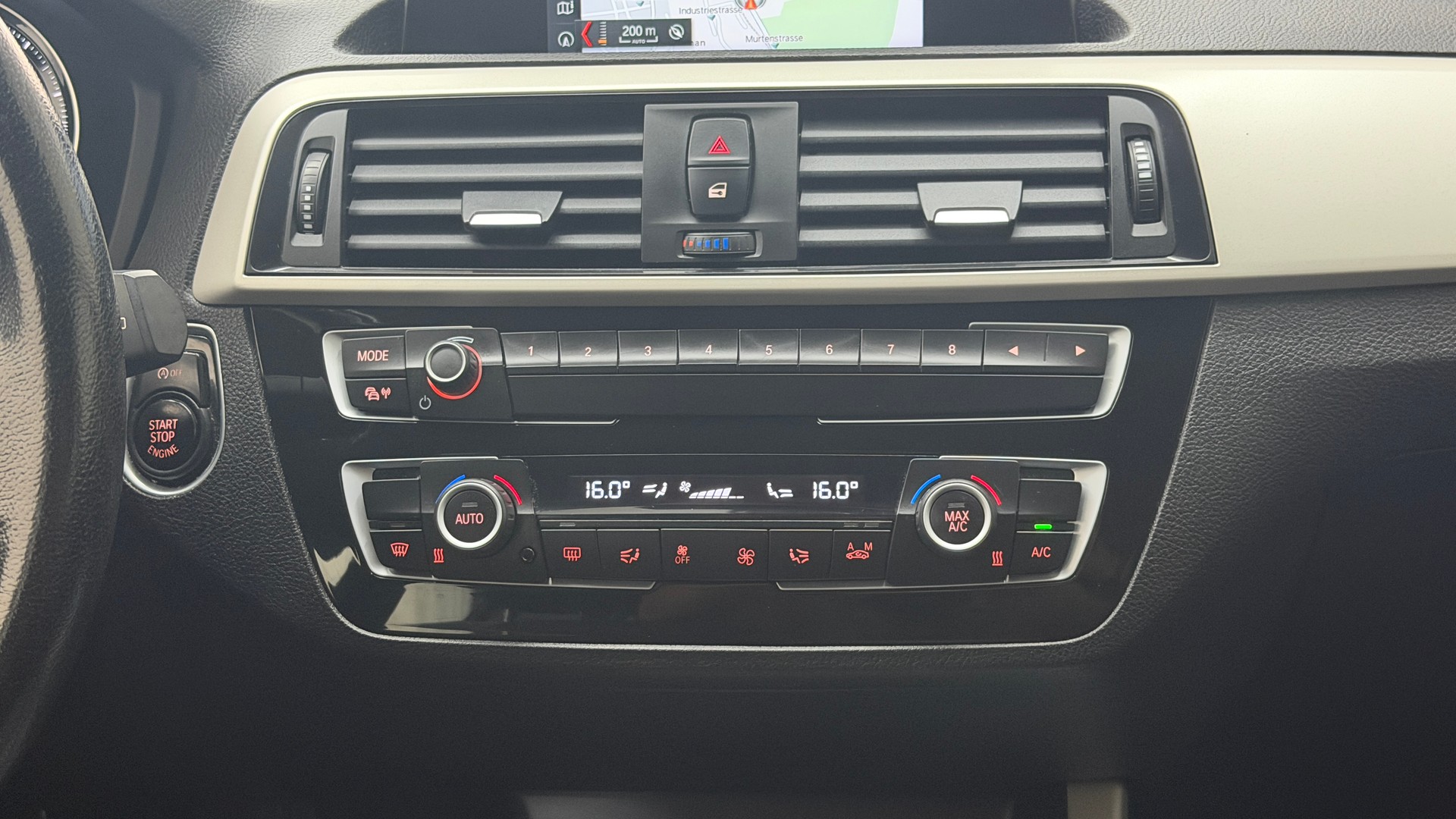 BMW 118i Steptronic-image-12