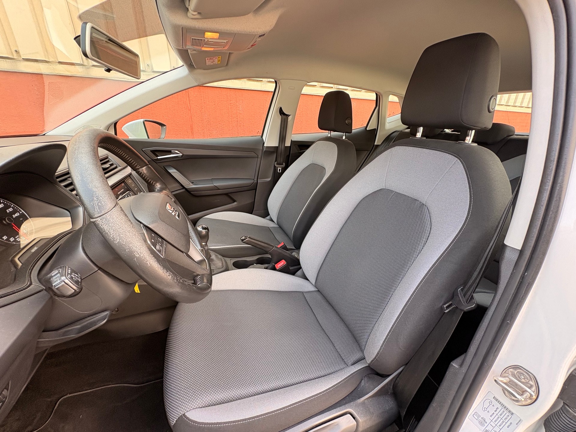 SEAT Ibiza 1.0 EcoTSI Reference-image-7