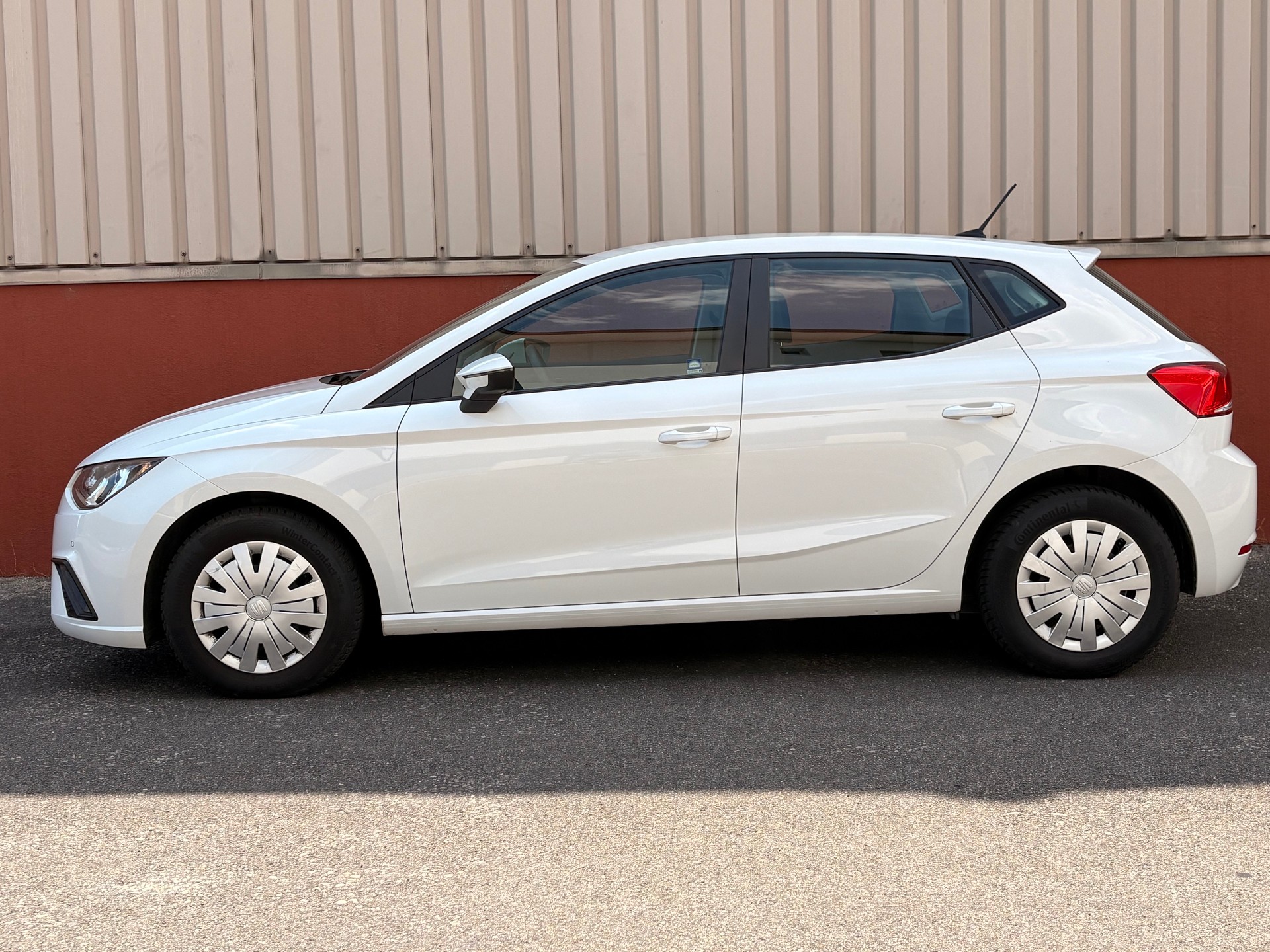 SEAT Ibiza 1.0 EcoTSI Reference-image-2