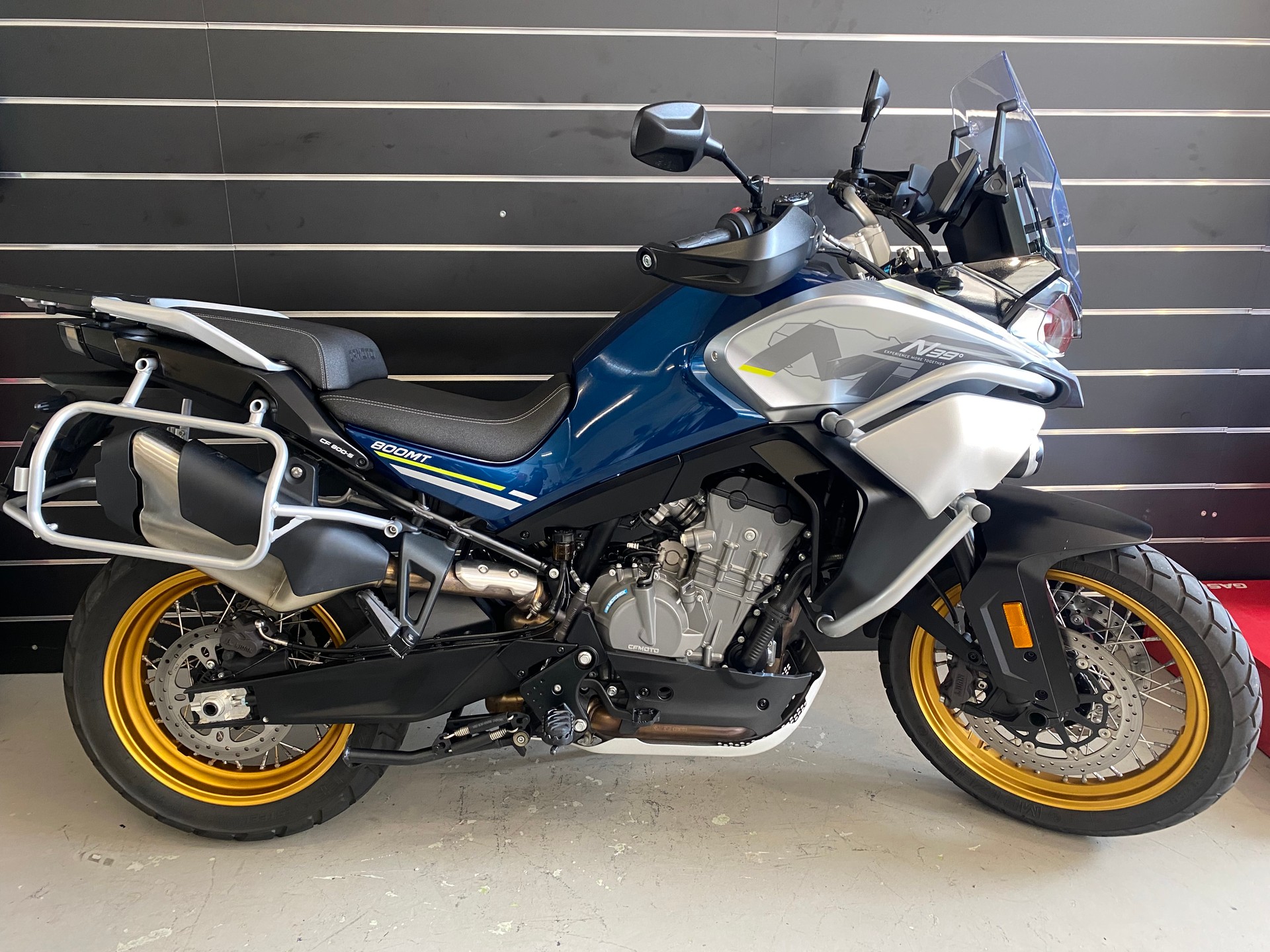 CF MOTO 800 MT Touring