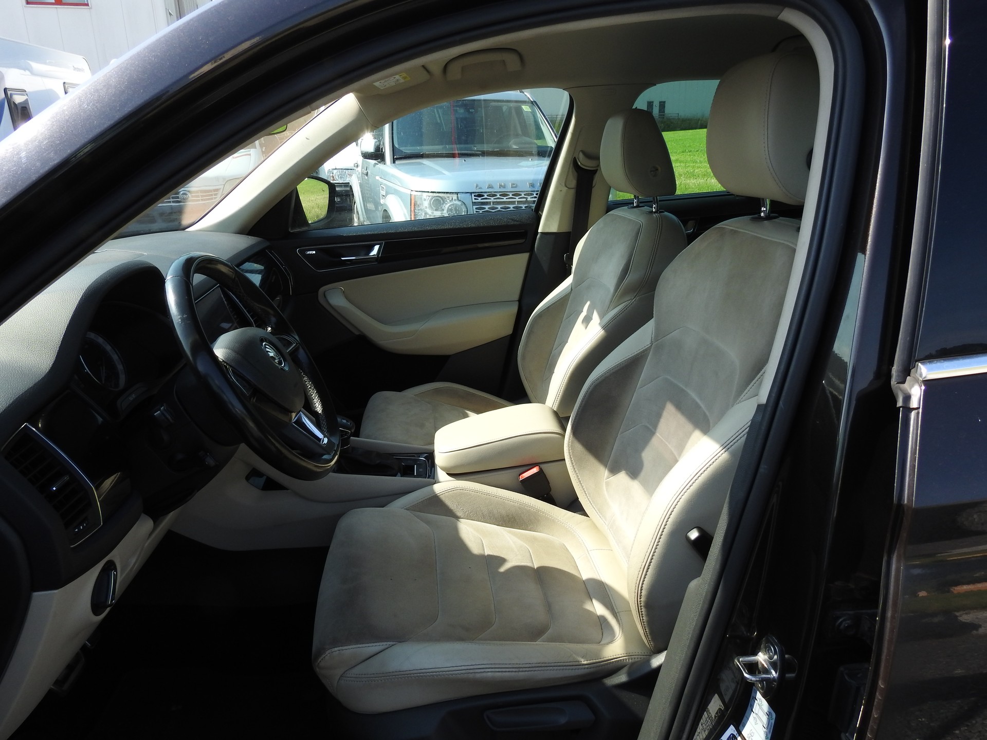 SKODA Kodiaq 2.0 TDI CR Ambition 4x4 DSG-image-14