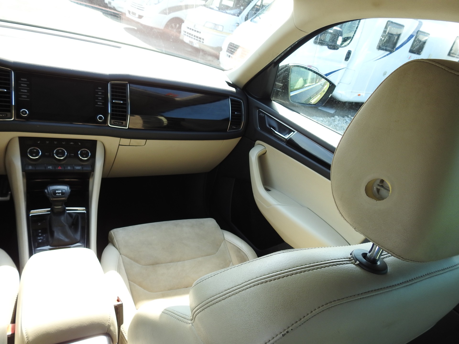 SKODA Kodiaq 2.0 TDI CR Ambition 4x4 DSG-image-20