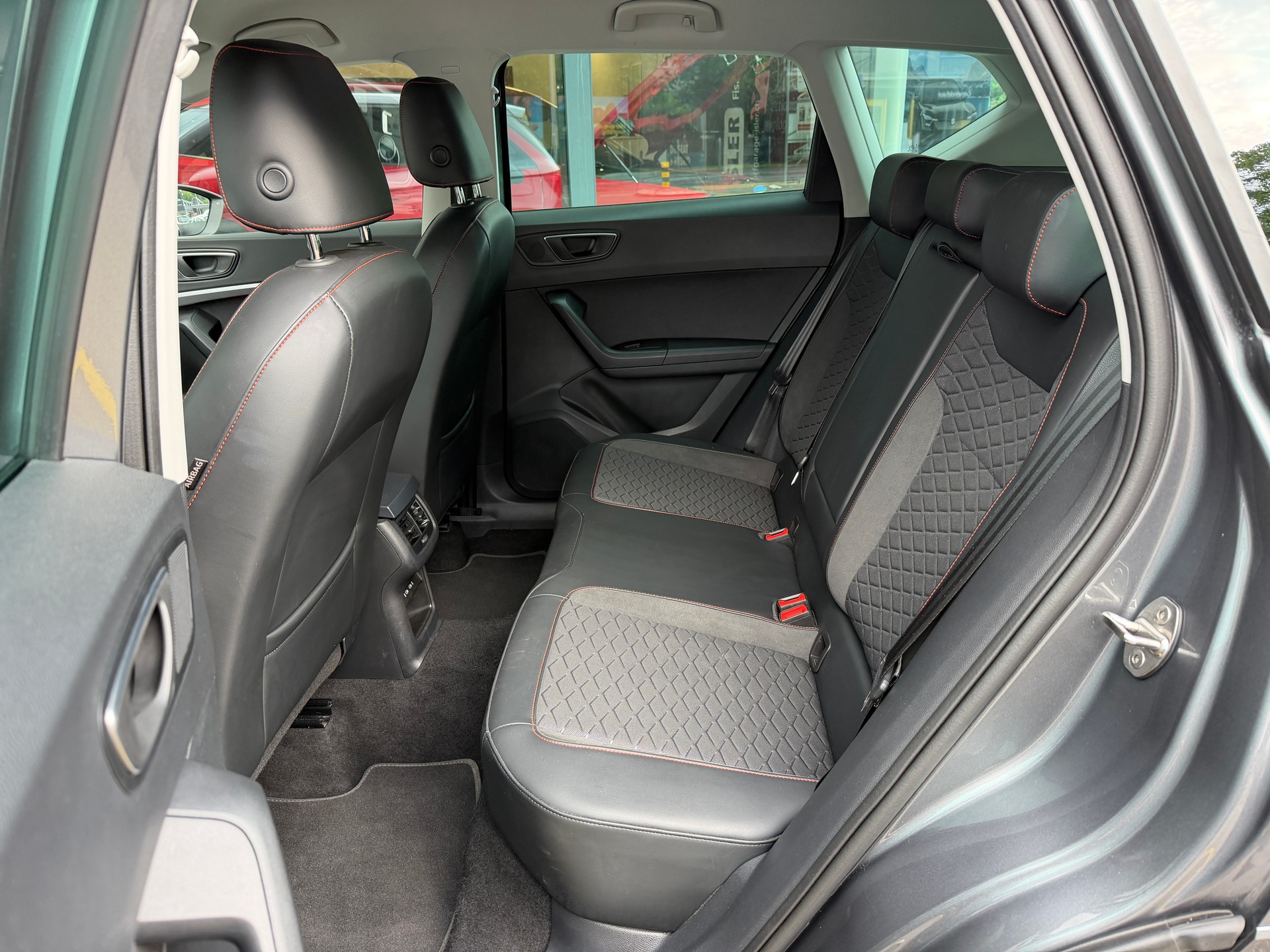 SEAT Ateca 1.5 TSI EVO DSG FR-image-7