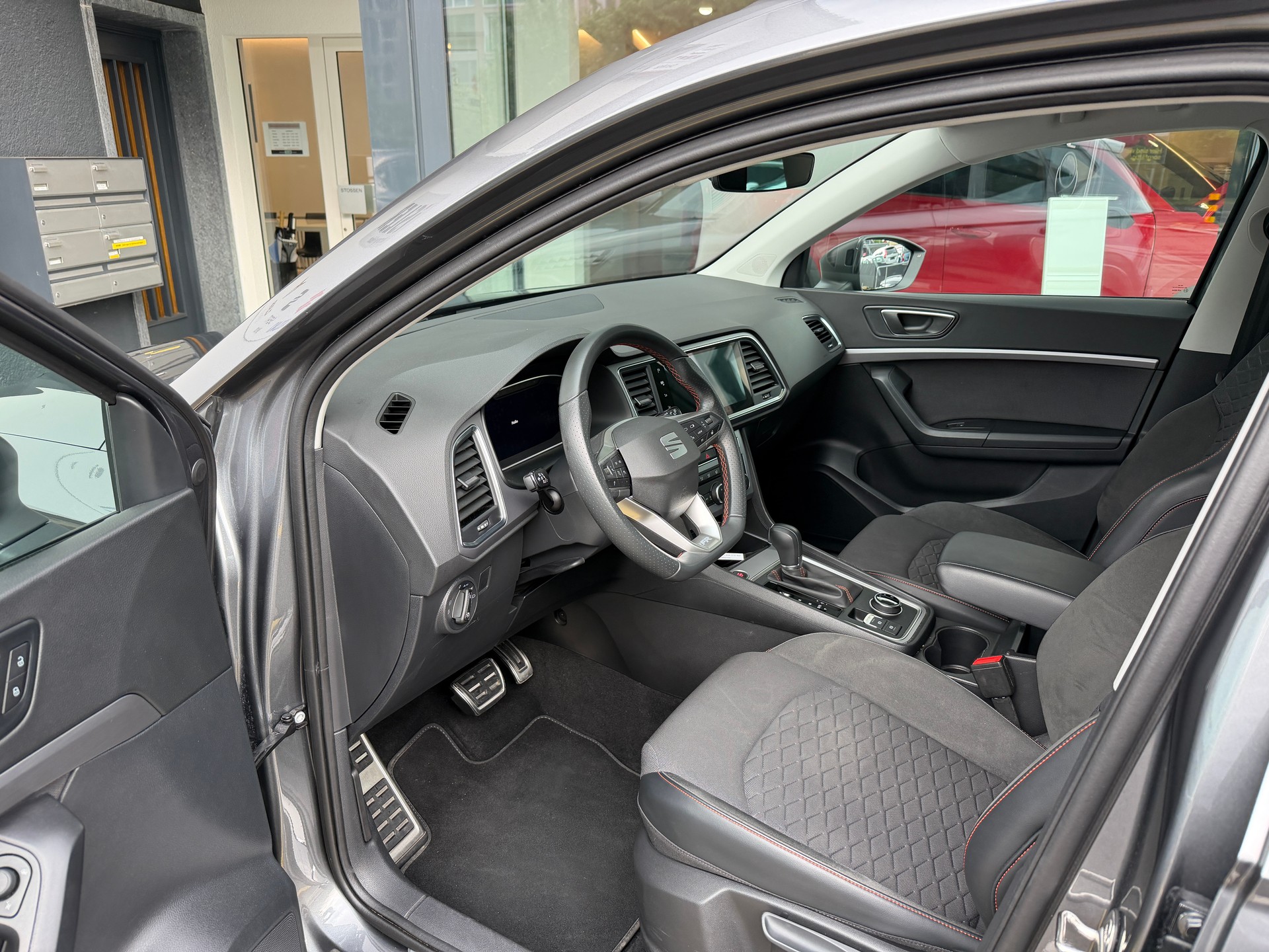 SEAT Ateca 1.5 TSI EVO DSG FR-image-9