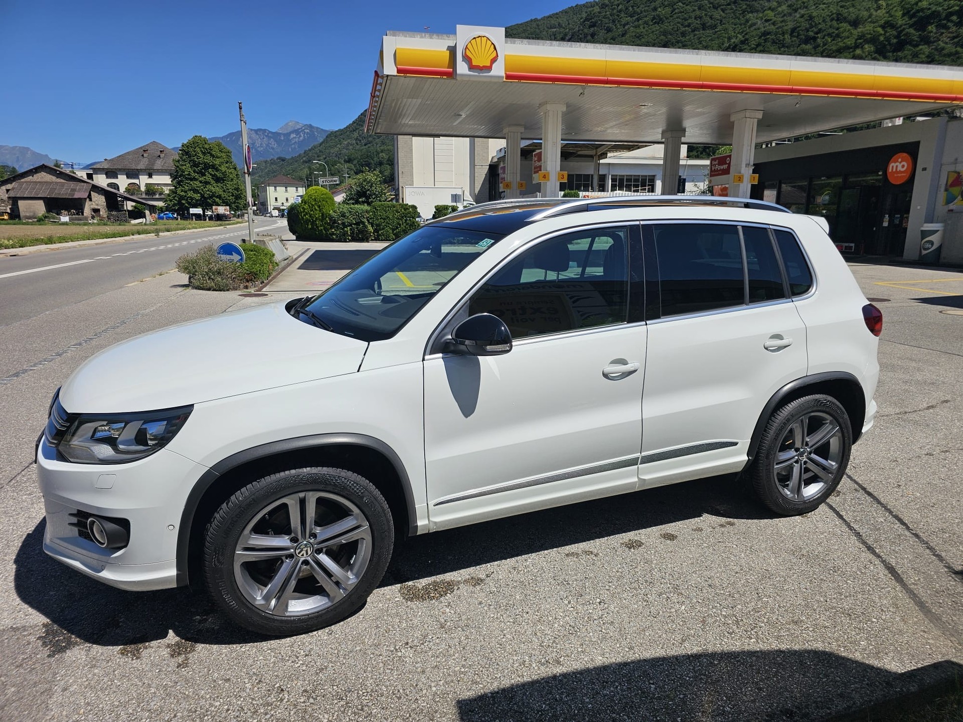 VW Tiguan 2.0 TDI Cityscape 4Motion DSG-image-2