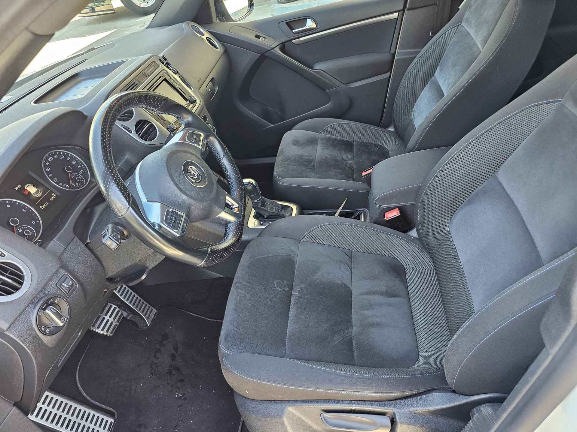 VW Tiguan 2.0 TDI Cityscape 4Motion DSG-image-11