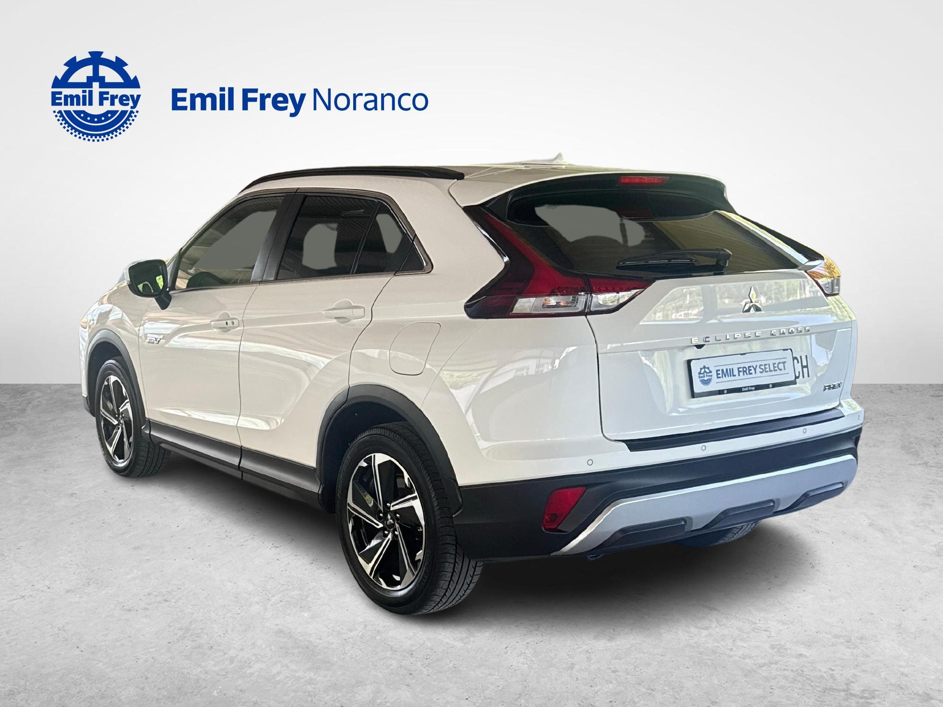 MITSUBISHI Eclipse Cross 2.4 PHEV Invite 4x4 - Ruote invernali incluse-image-2