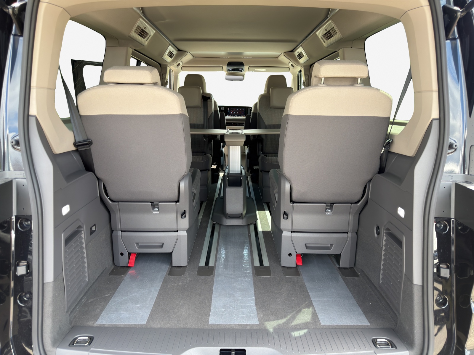 VW California Beach Liberty TDI 150PS DSG-image-12