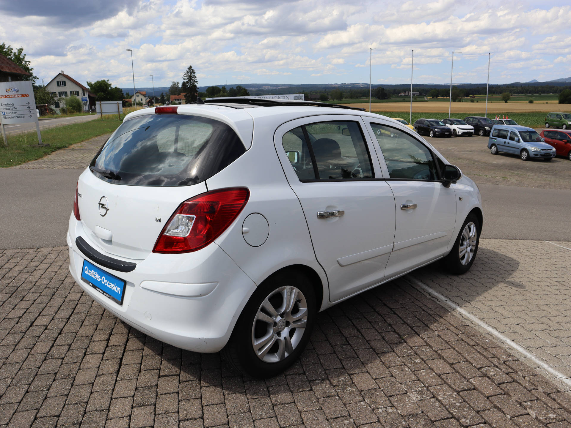 OPEL Corsa D 1.4i 16V TP Enjoy-image-3