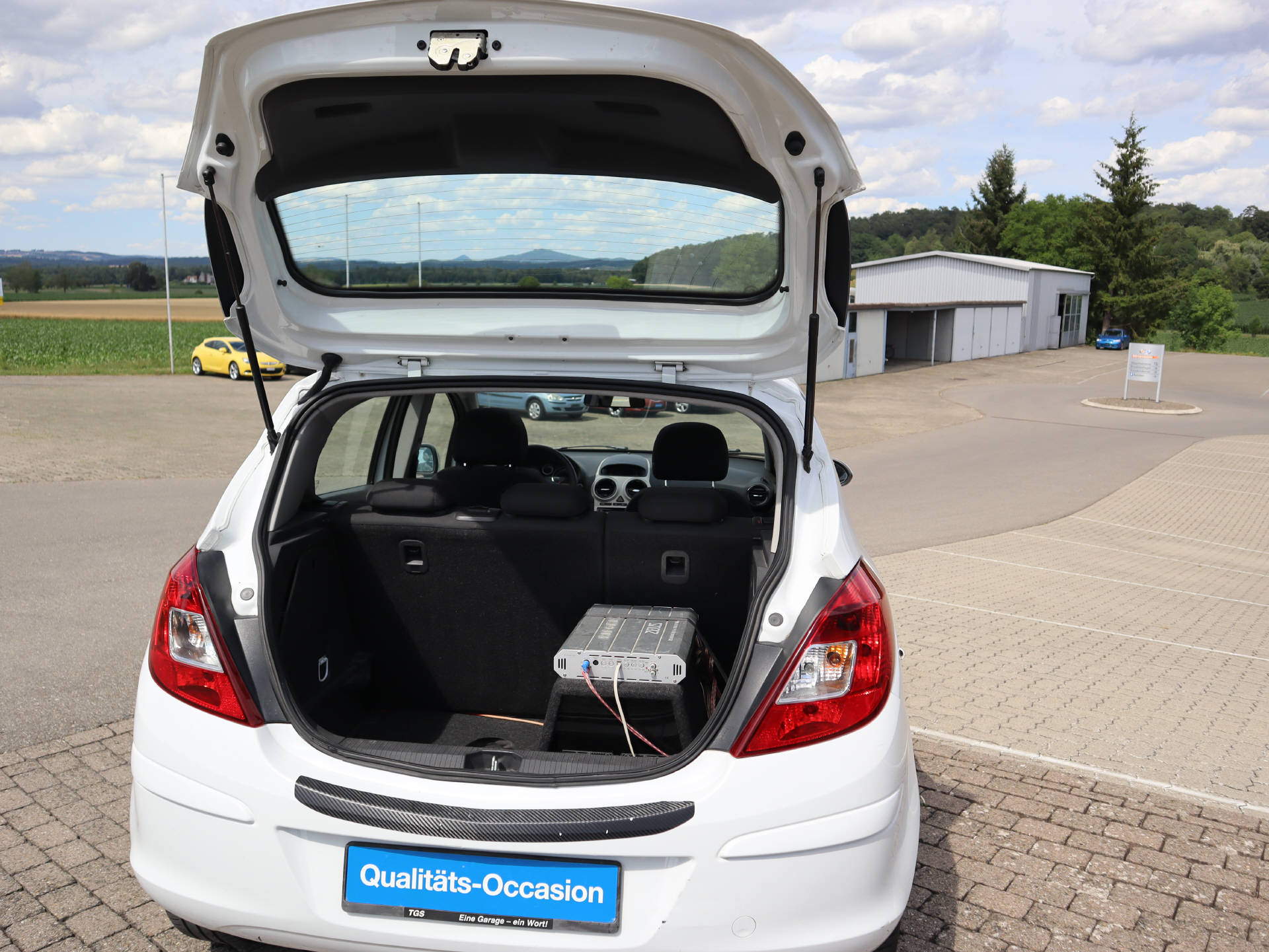 OPEL Corsa D 1.4i 16V TP Enjoy-image-4