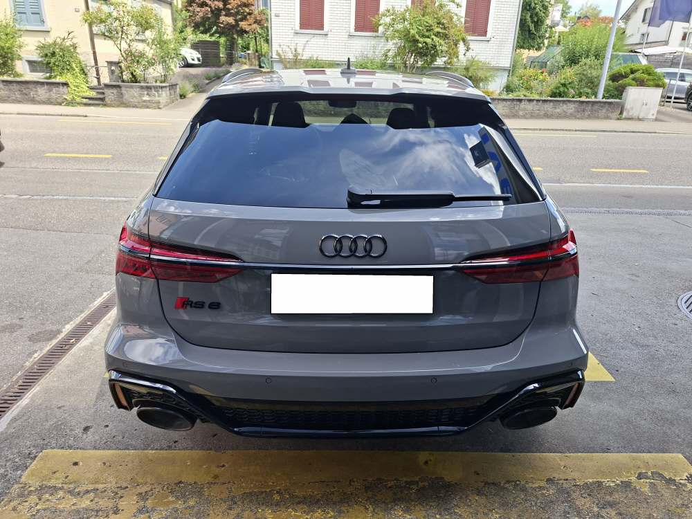 AUDI RS6 Avant 4.0 V8 TFSI performance quattro T-Tronic-image-4