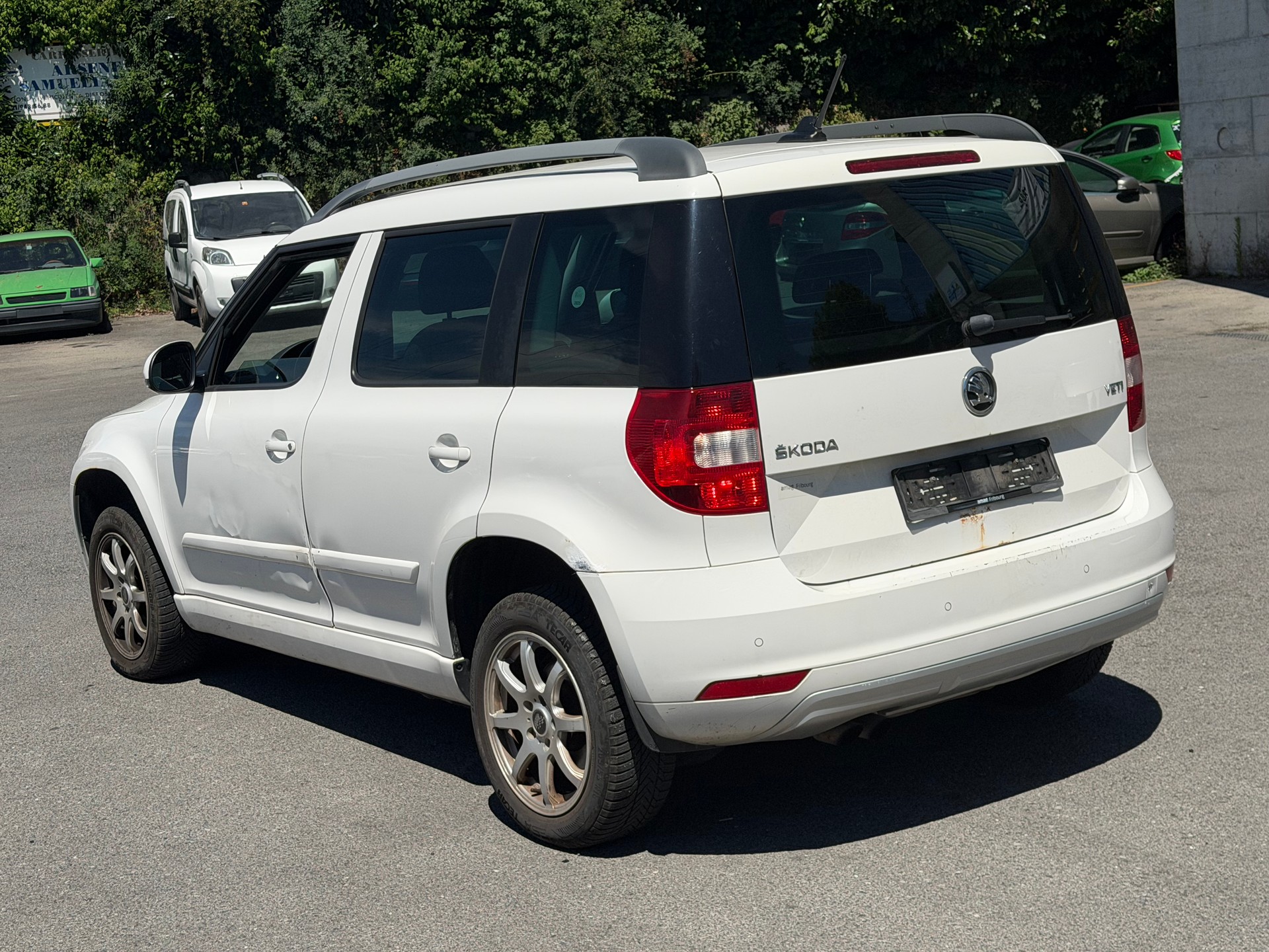 SKODA Yeti 1.4 TSI Elegance 4x2 DSG-image-7