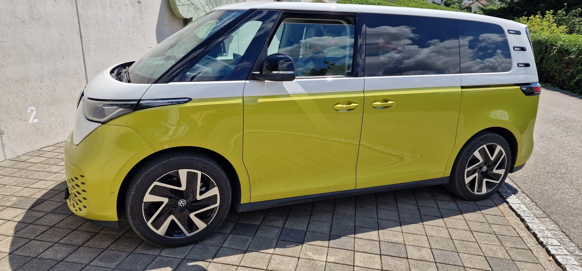 VW ID.BUZZ Pro-image-0