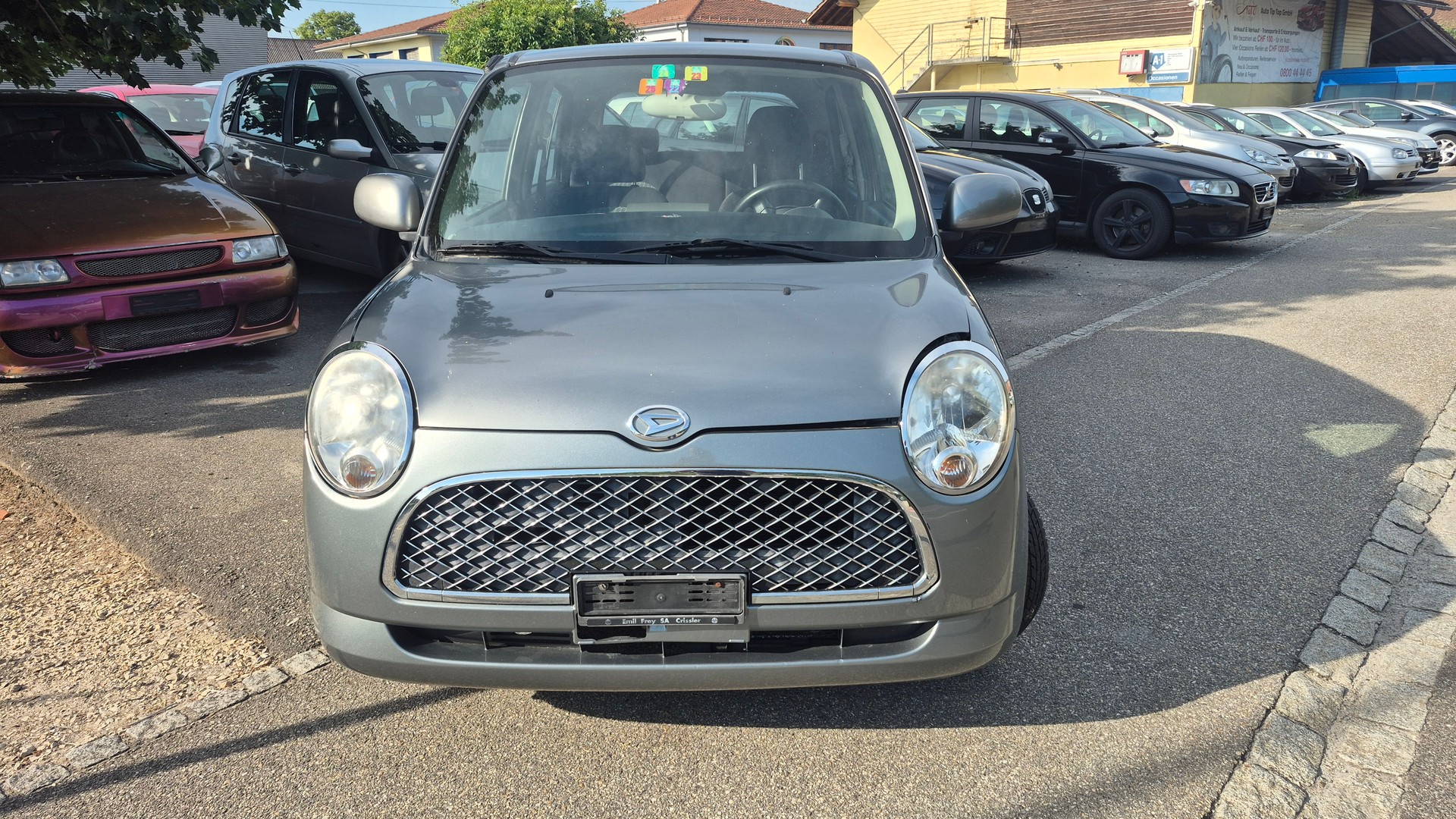 DAIHATSU Trevis 1.0-image-1
