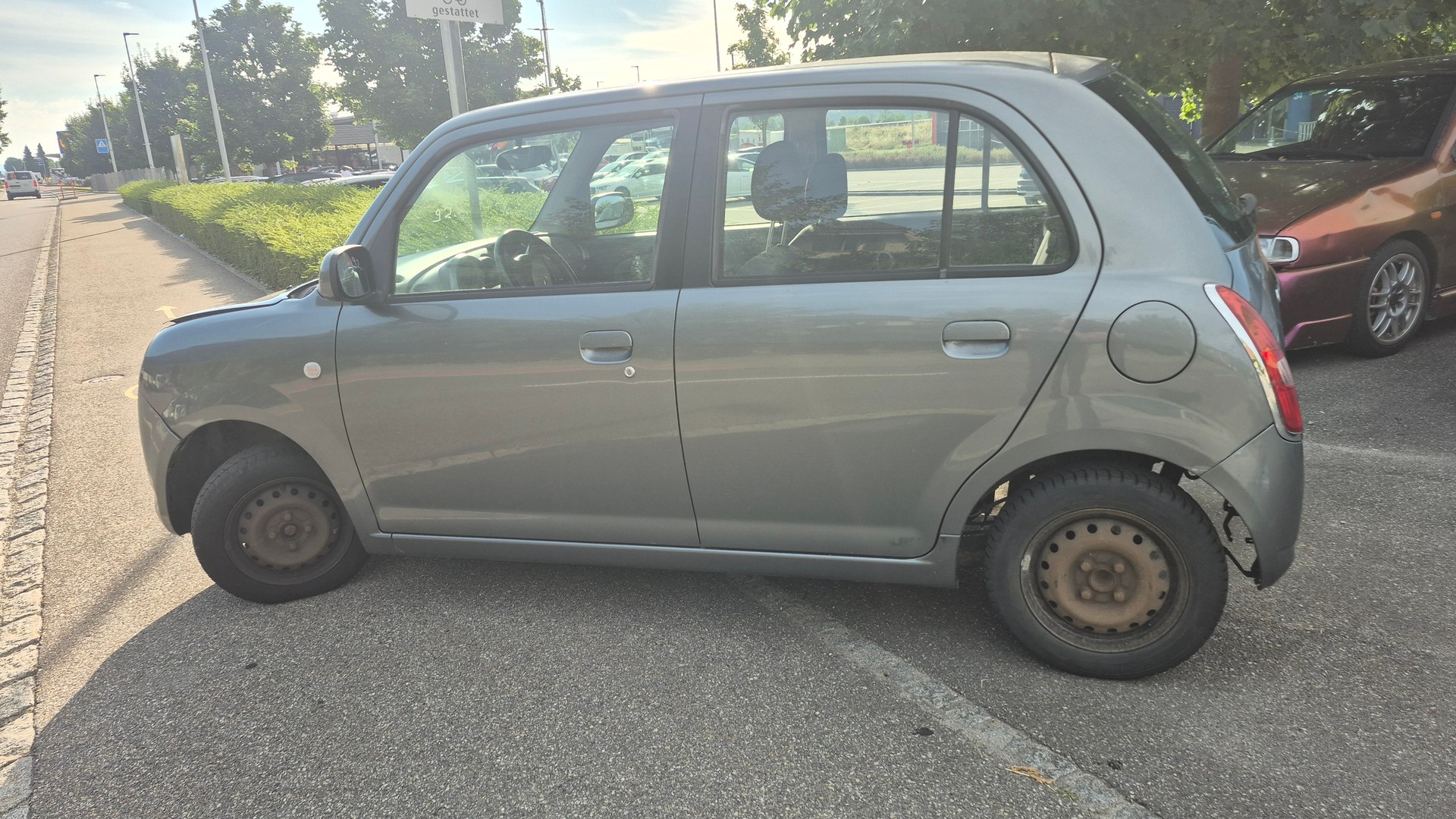 DAIHATSU Trevis 1.0-image-7