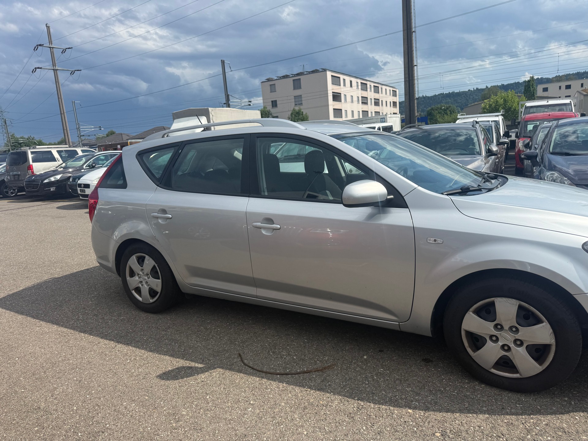 KIA Cee'd Sporty Wagon 1.4 16V _seven-image-3