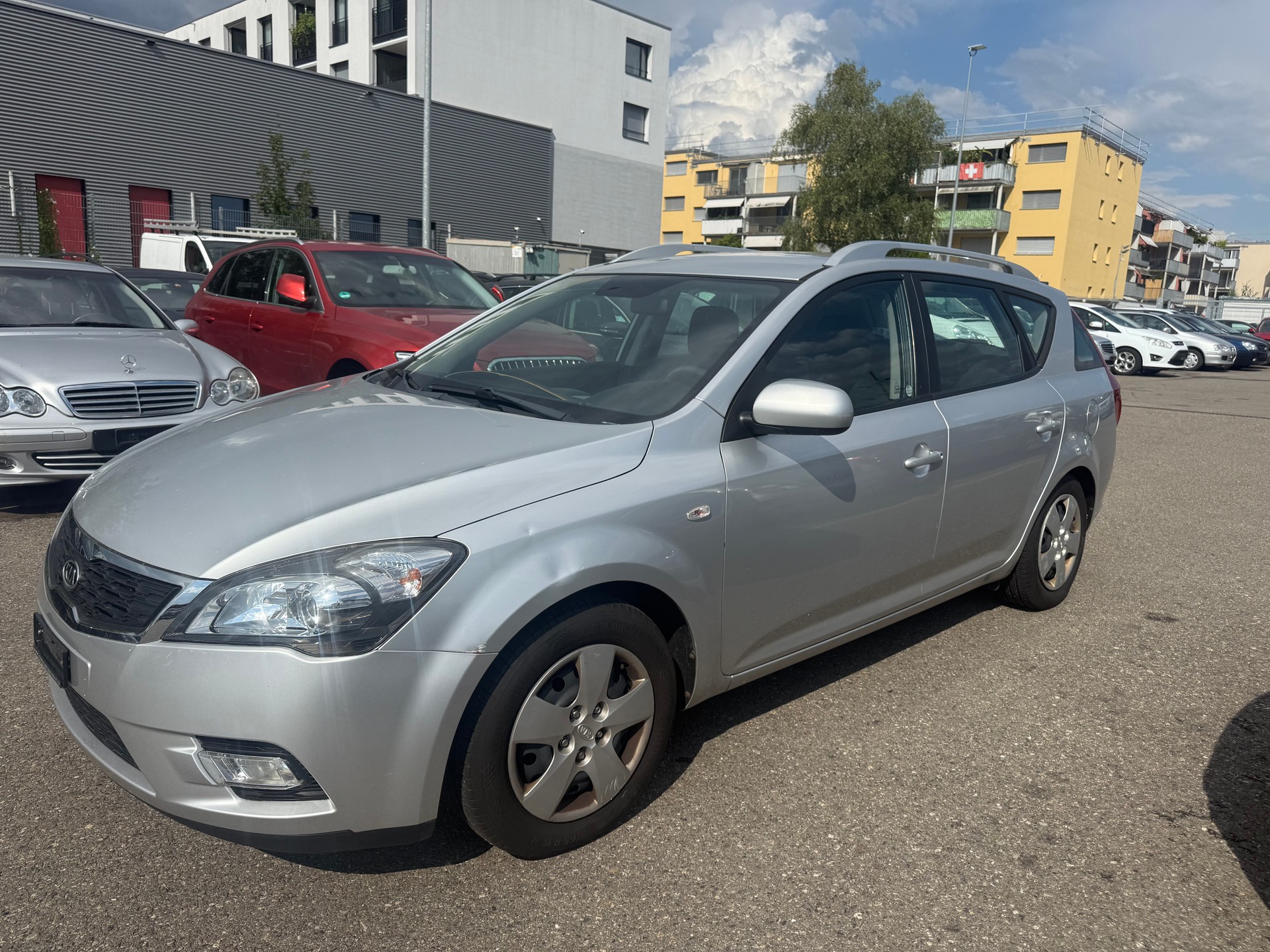 KIA Cee'd Sporty Wagon 1.4 16V _seven-image-1