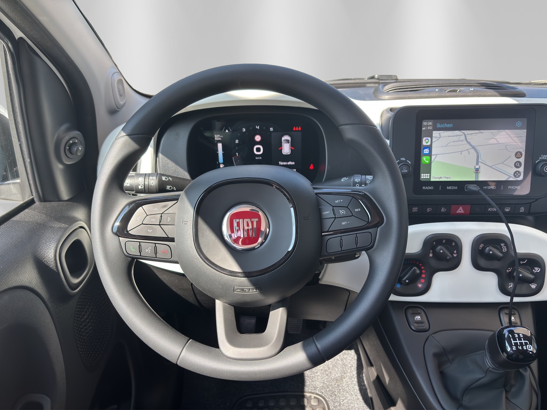 FIAT Panda 1.0 MHEV Cross-image-10