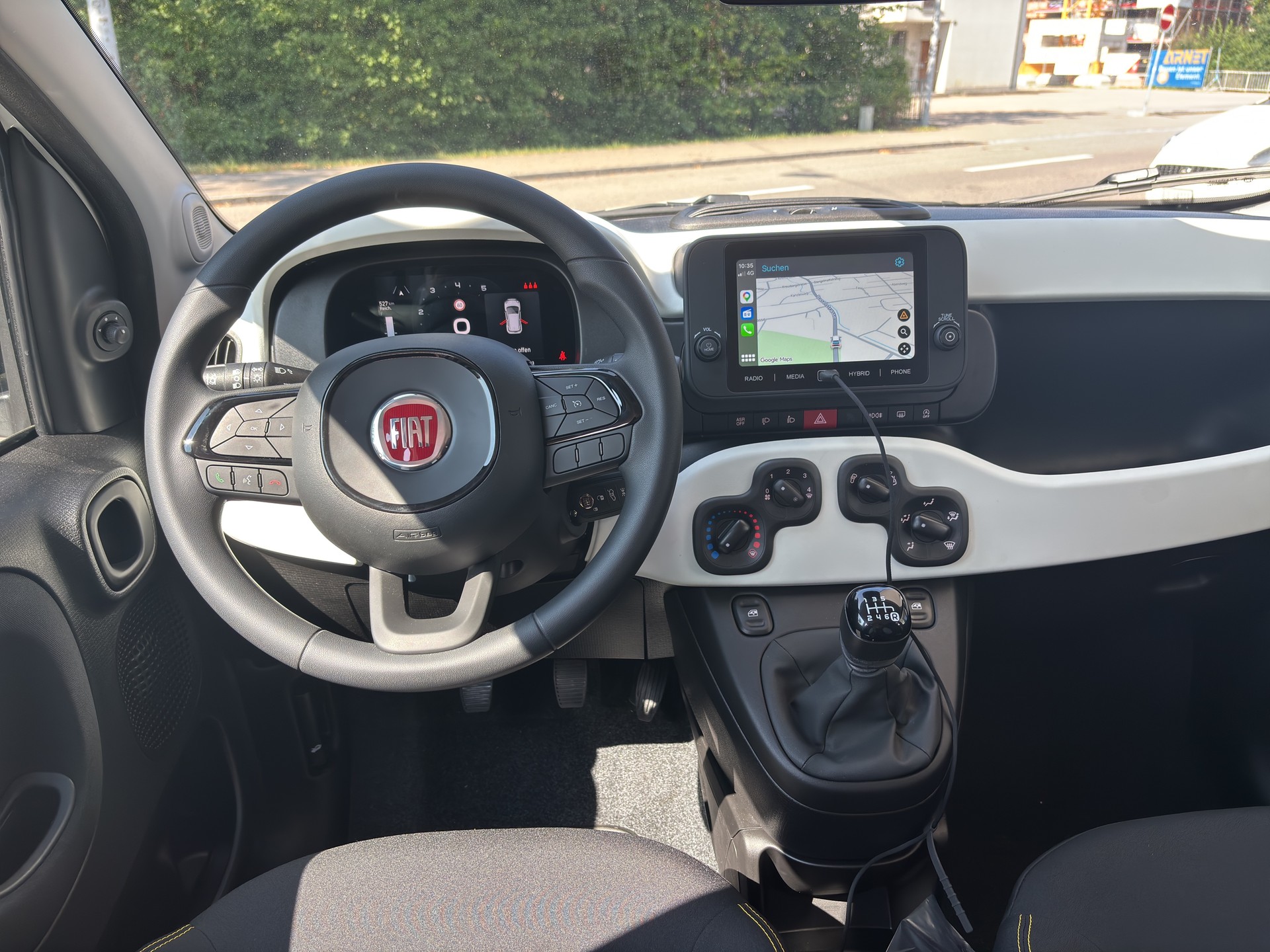 FIAT Panda 1.0 MHEV Cross-image-11