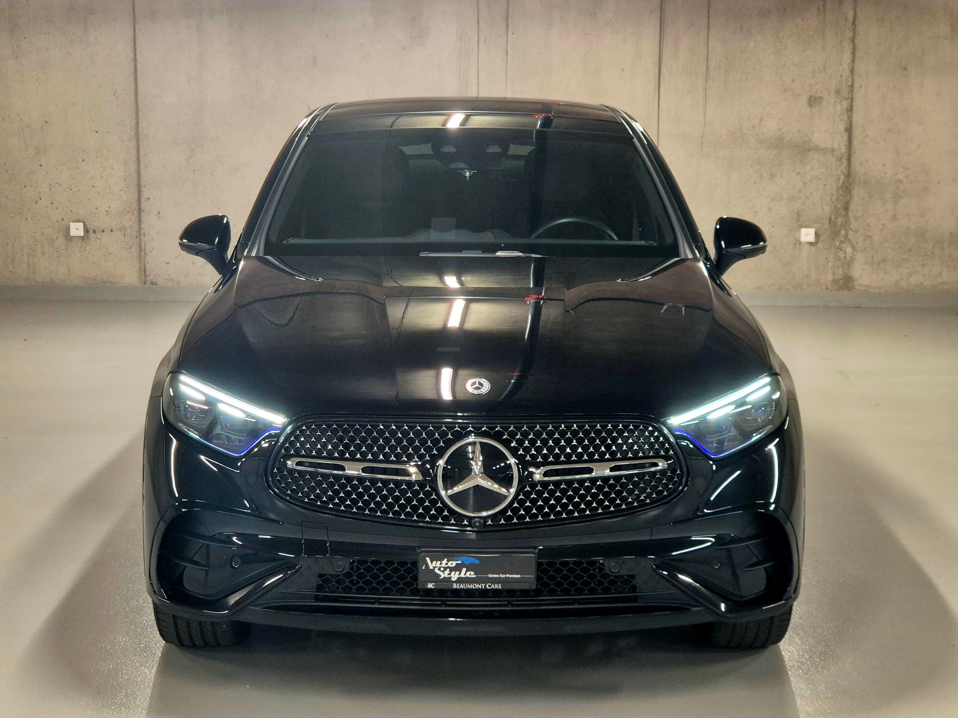 MERCEDES-BENZ GLC Coupé 300 d AMG-Line 4Matic 9G-Tronic-showroom-element-1