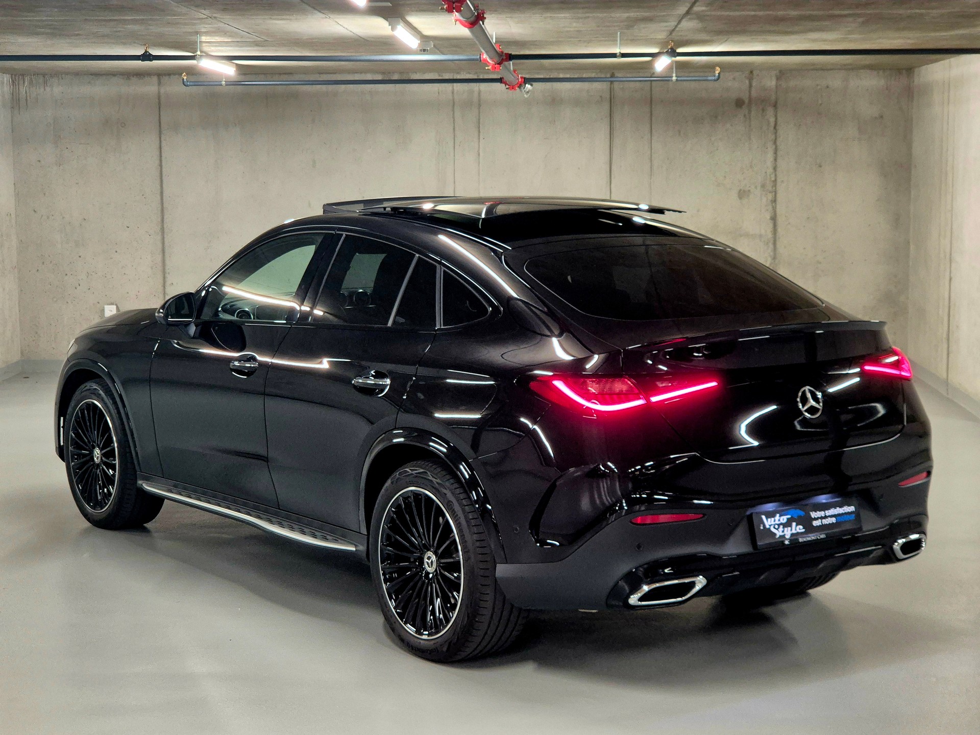 MERCEDES-BENZ GLC Coupé 300 d AMG-Line 4Matic 9G-Tronic-image-7